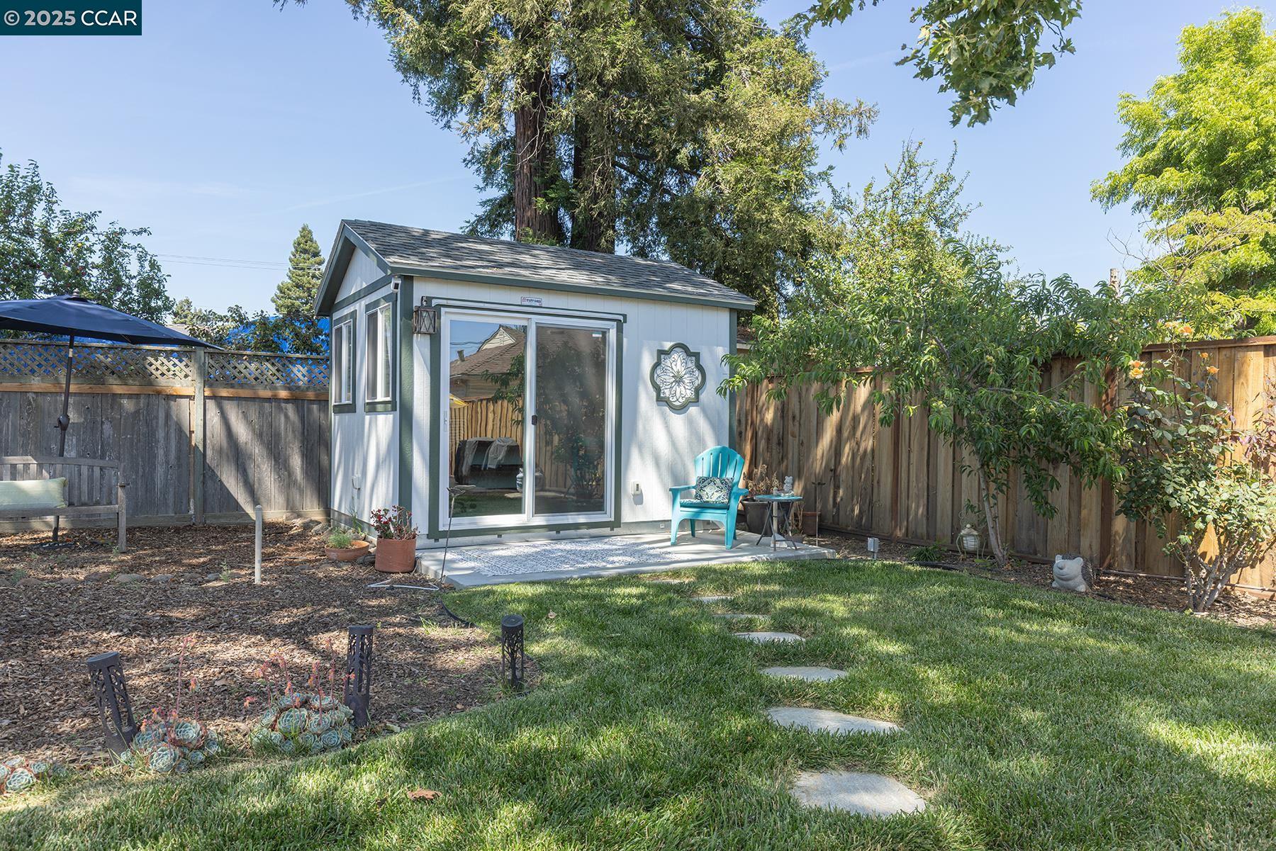 28 WESTWOOD