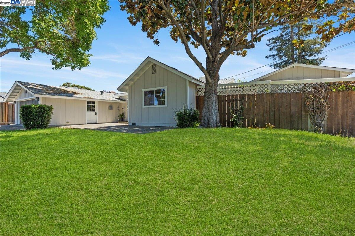 1655 Wendy Dr