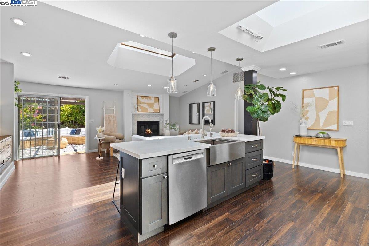 1655 Wendy Dr