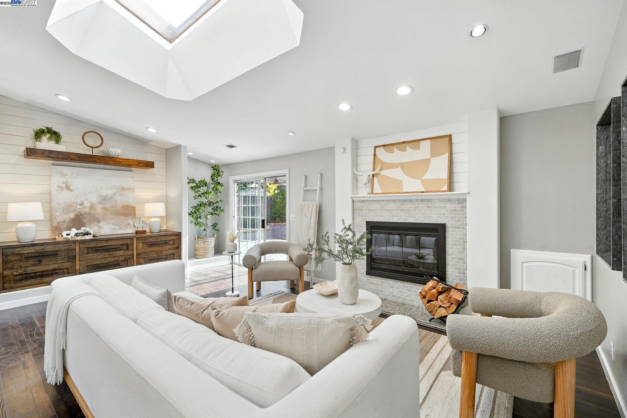 1655 Wendy Dr