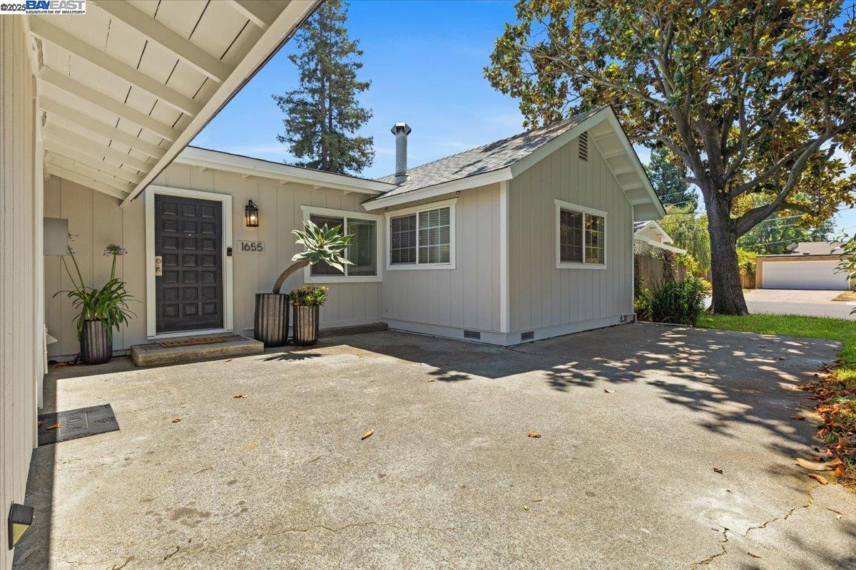 1655 Wendy Dr