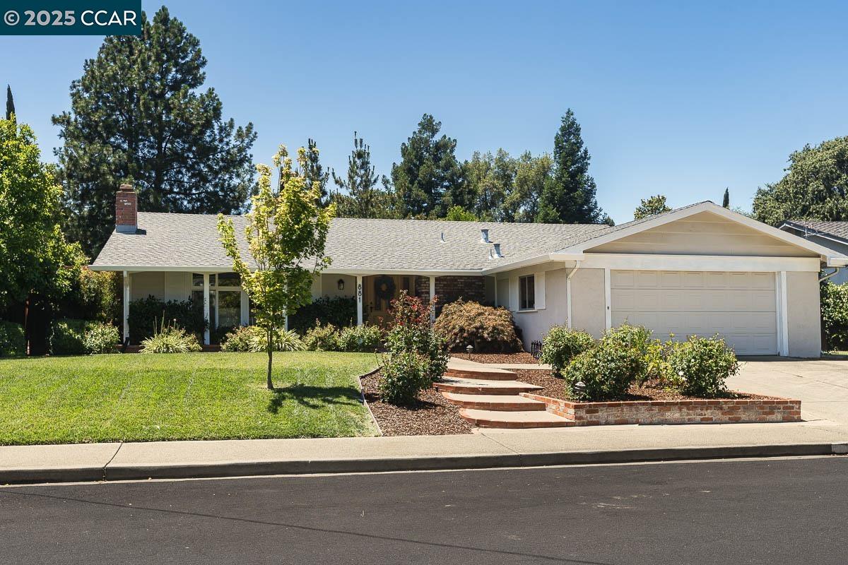 881 Autumn Dr