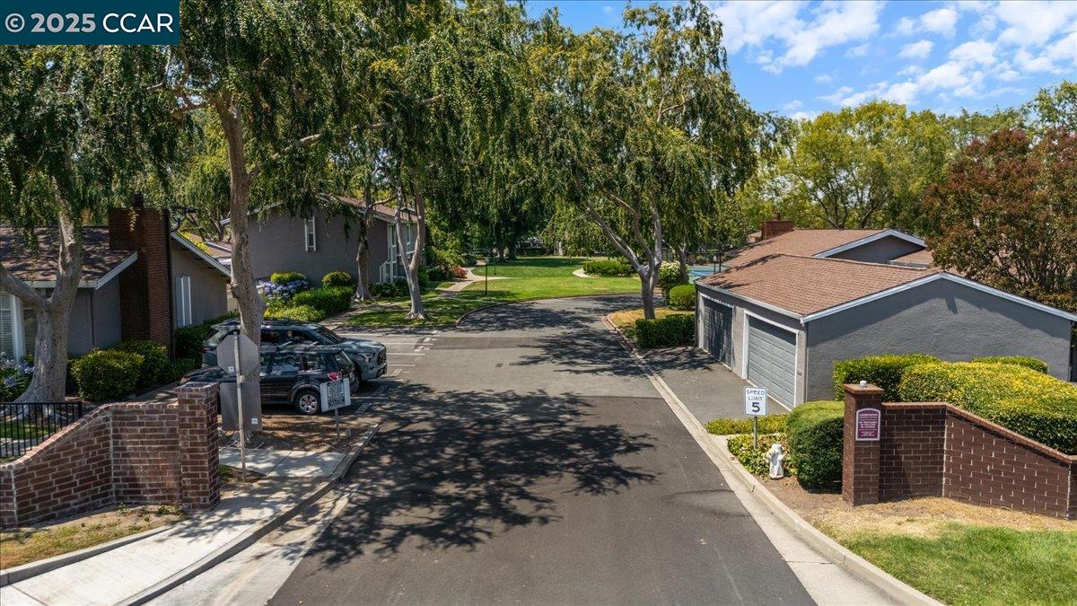 846 Royal Ann Lane