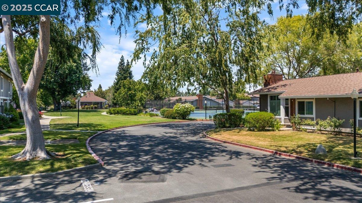 846 Royal Ann Lane