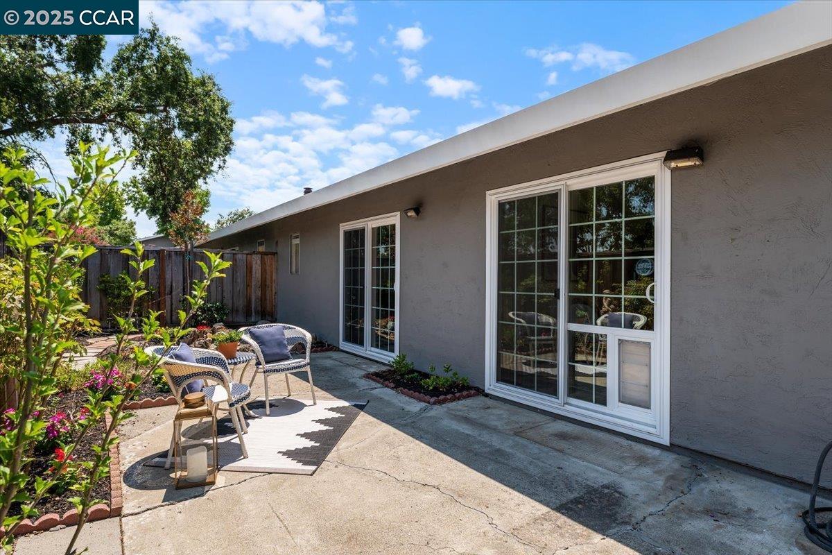 846 Royal Ann Lane