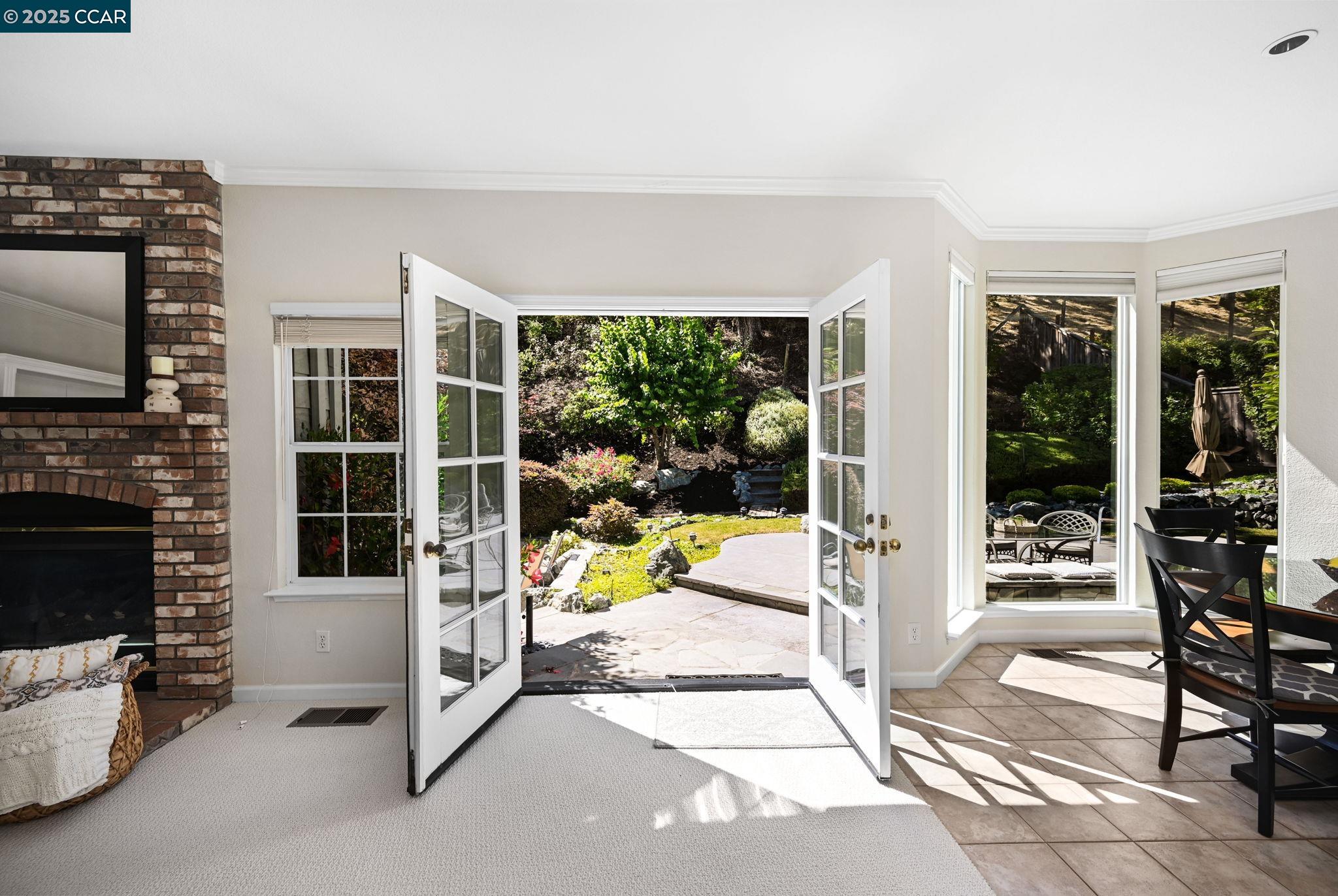 106 Leafield Rd