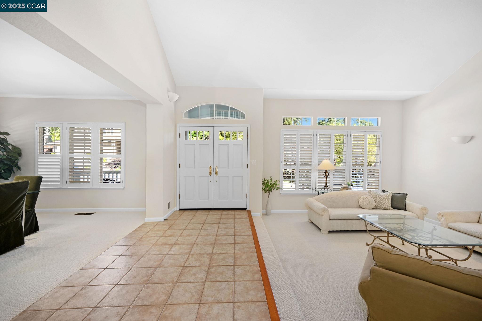 106 Leafield Rd
