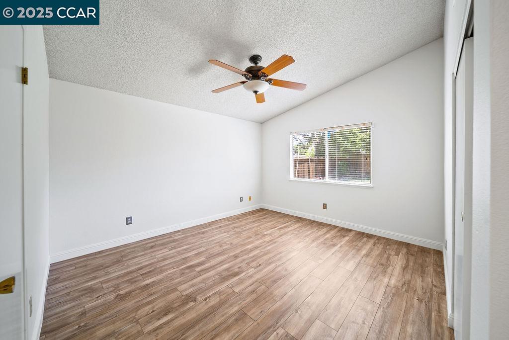 2817 Mayflower Dr
