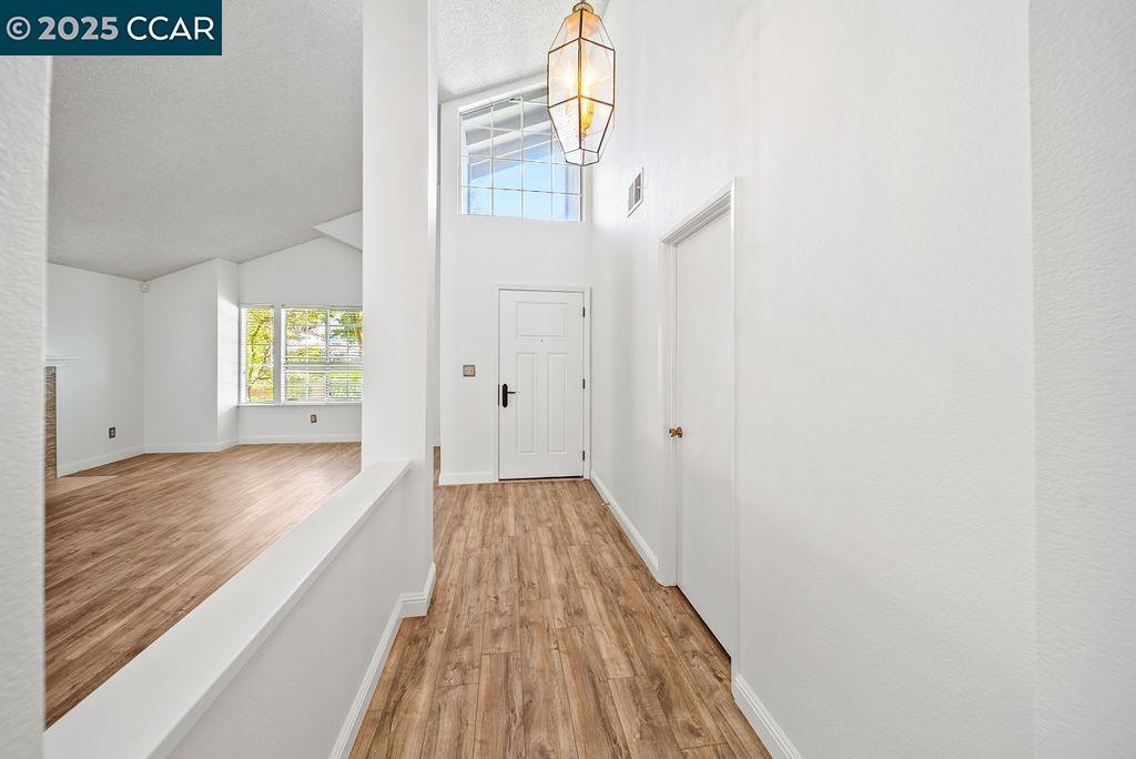 2817 Mayflower Dr