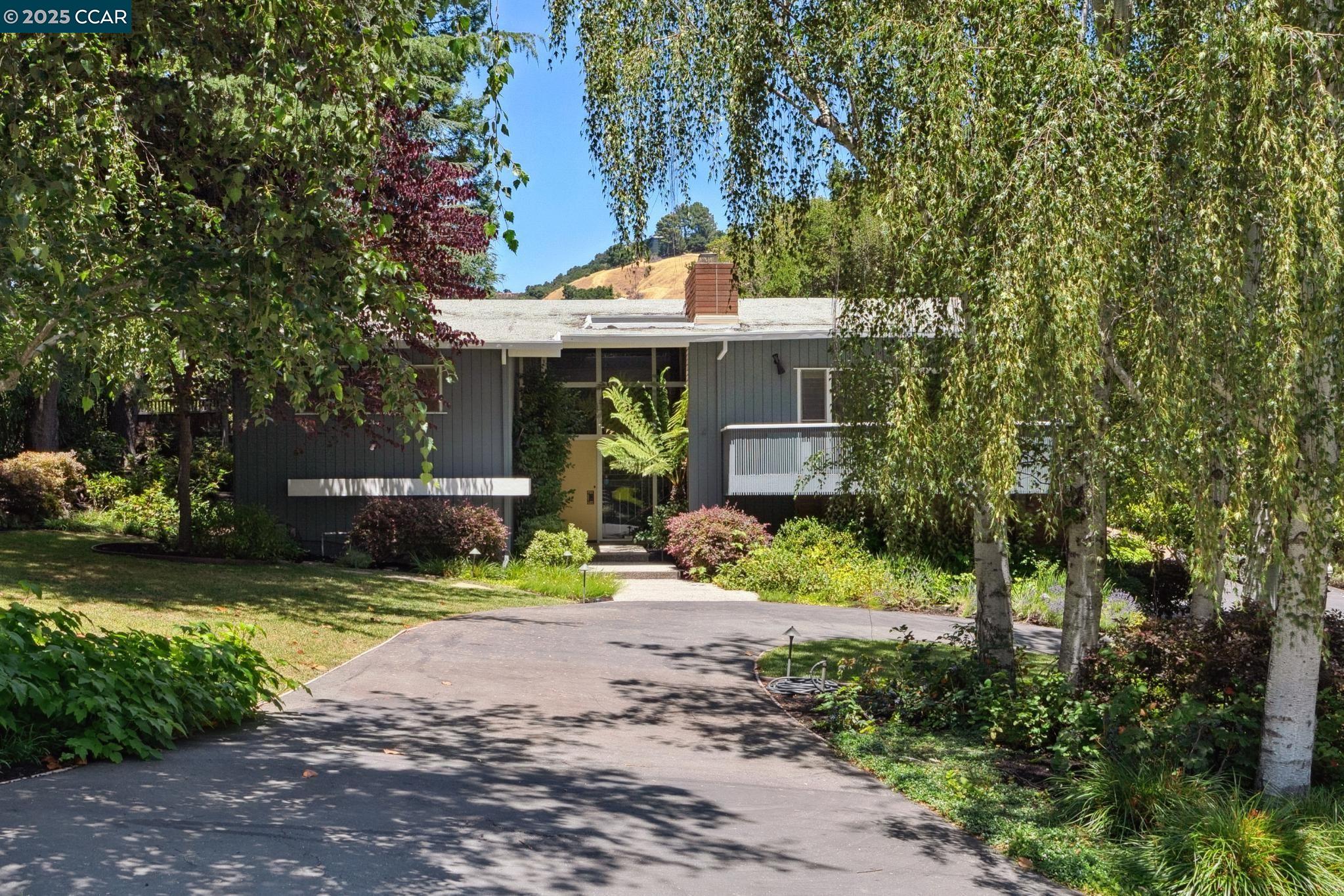 3806 Palo Alto Dr