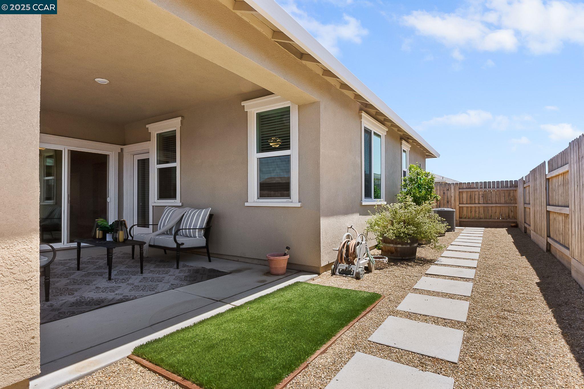2087 Revival Ln