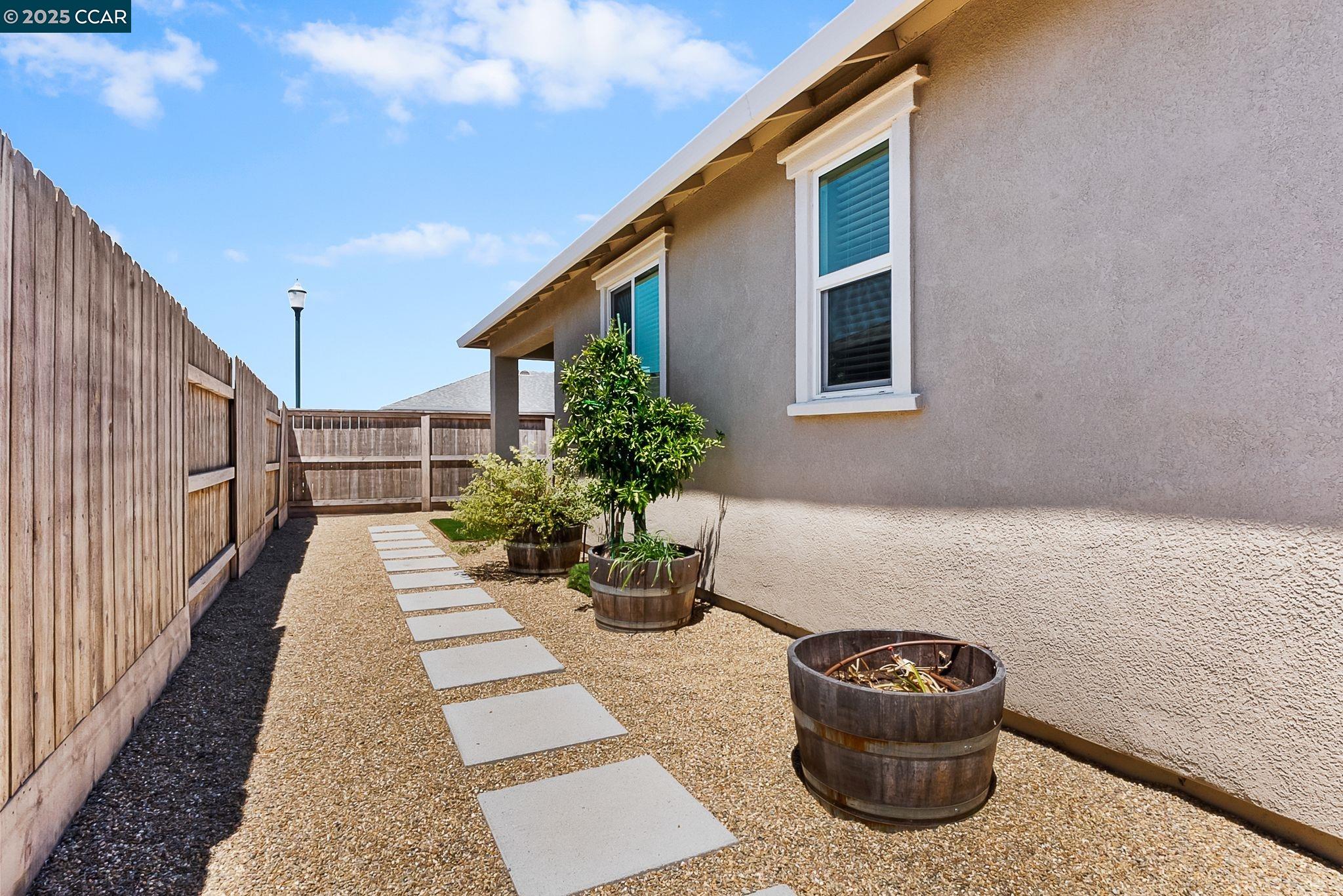 2087 Revival Ln