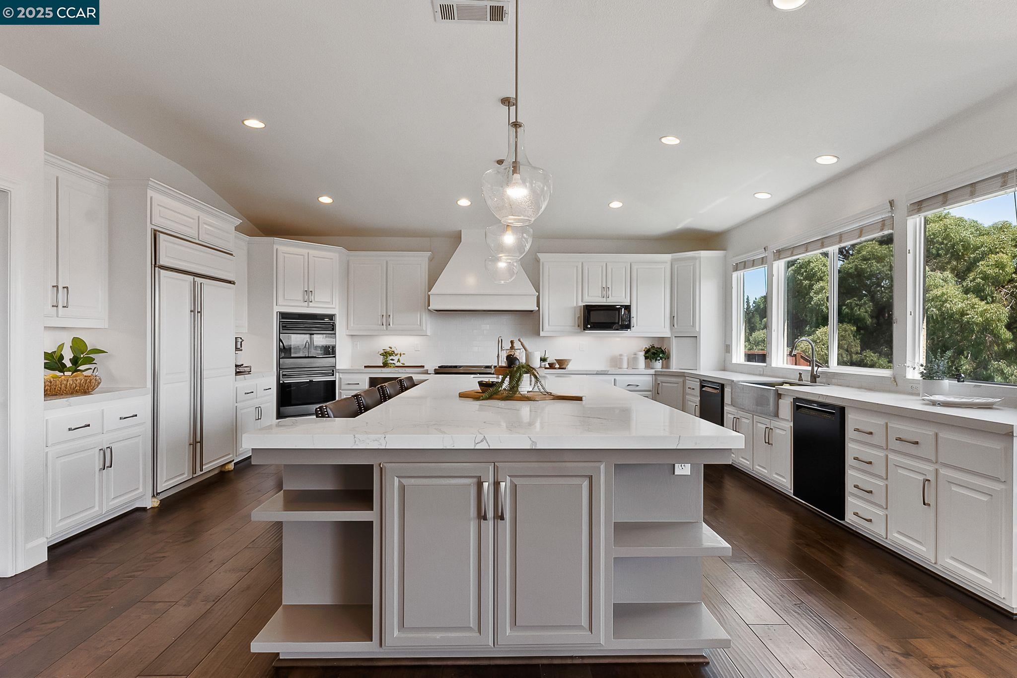 2058 Marazzani Dr