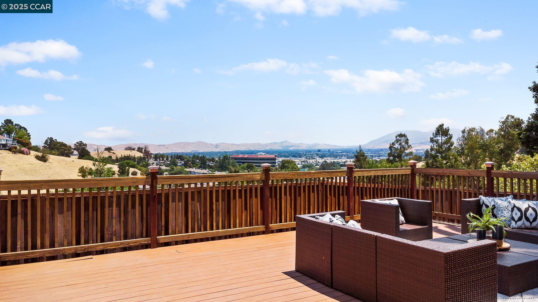 2058 Marazzani Dr