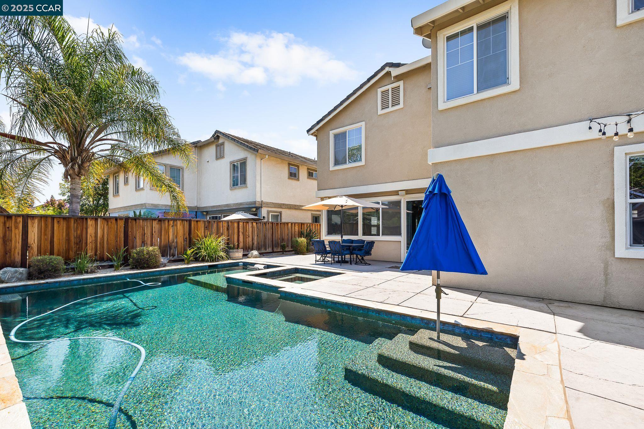 127 Sanford Ct