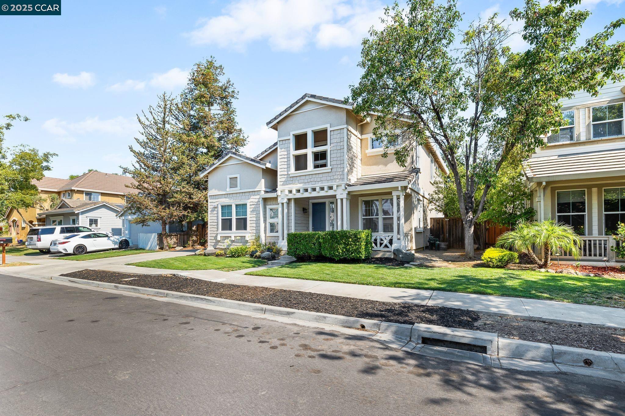 127 Sanford Ct