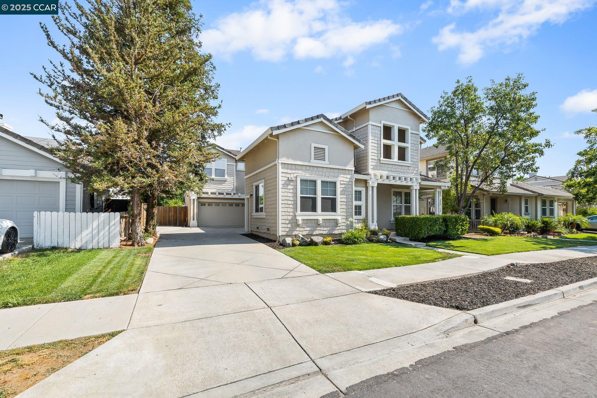 127 Sanford Ct