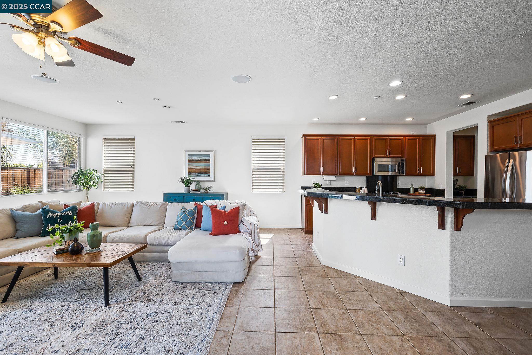 127 Sanford Ct