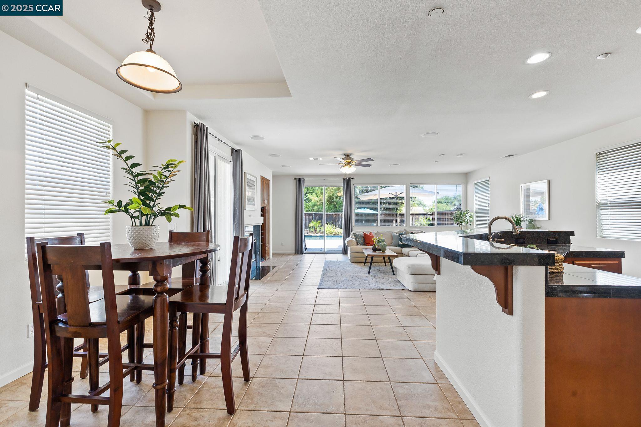 127 Sanford Ct