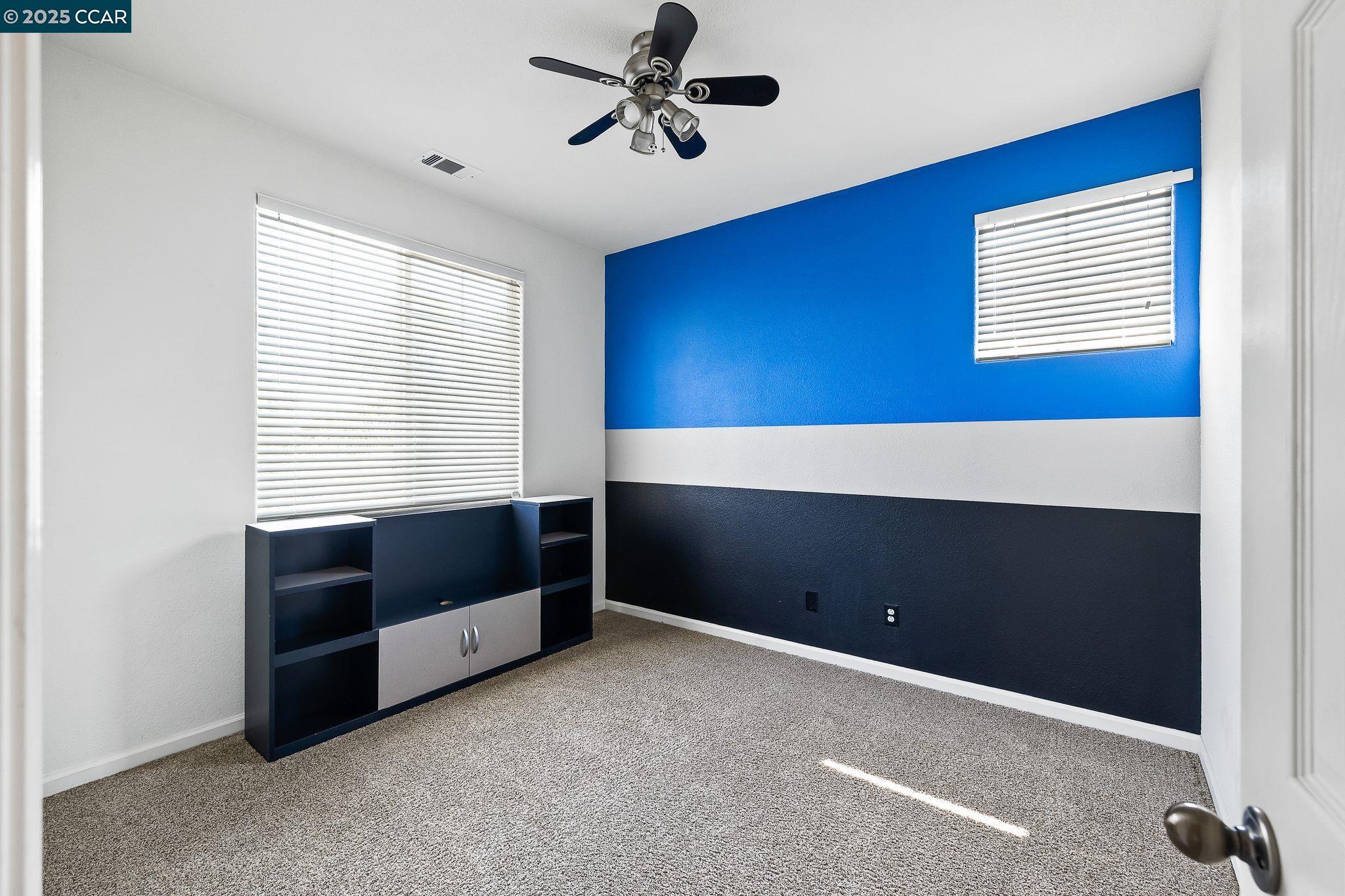 127 Sanford Ct