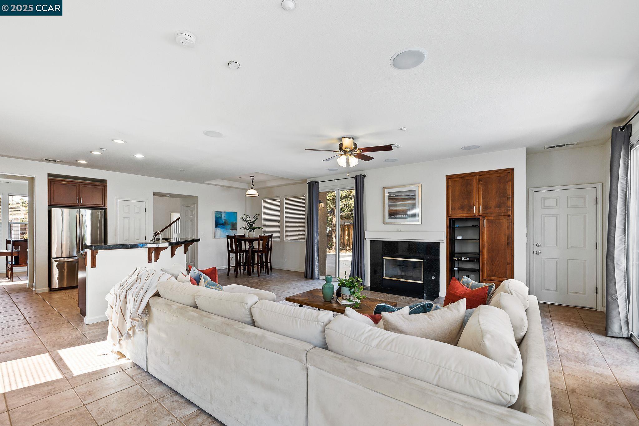 127 Sanford Ct