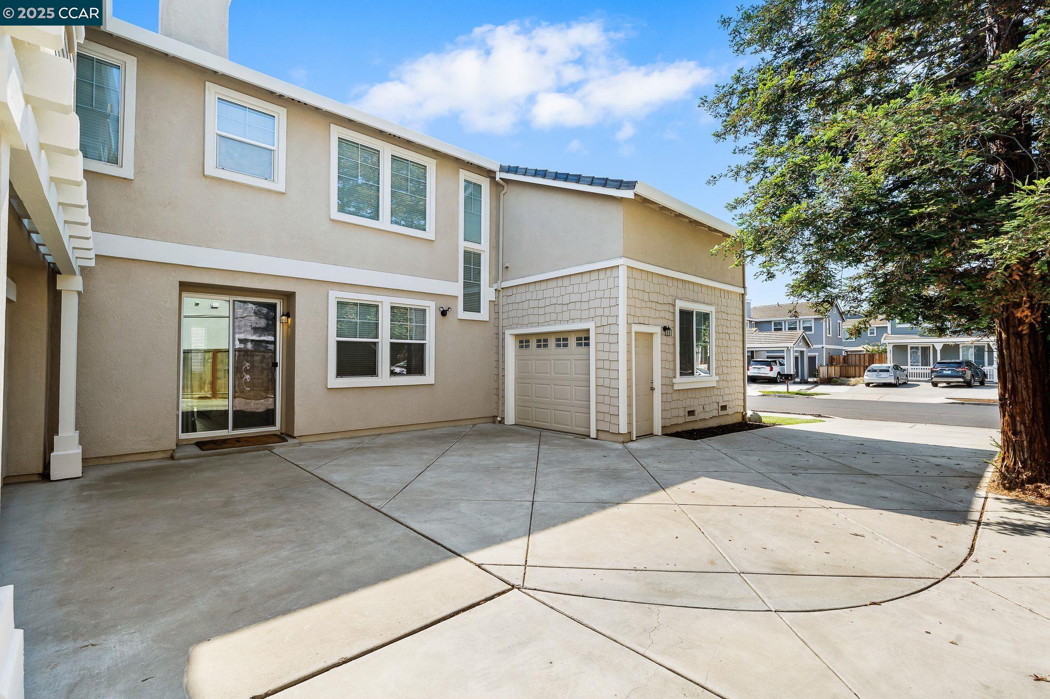 127 Sanford Ct