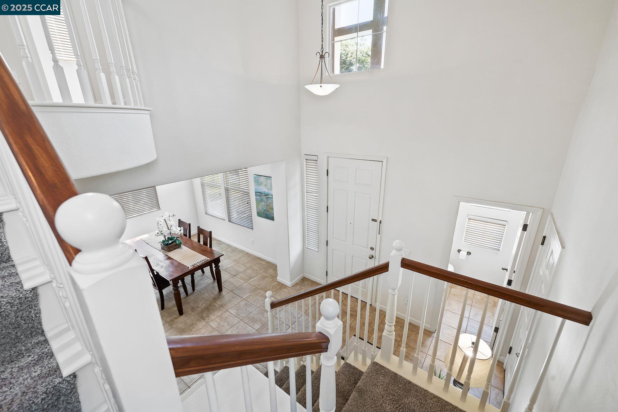 127 Sanford Ct