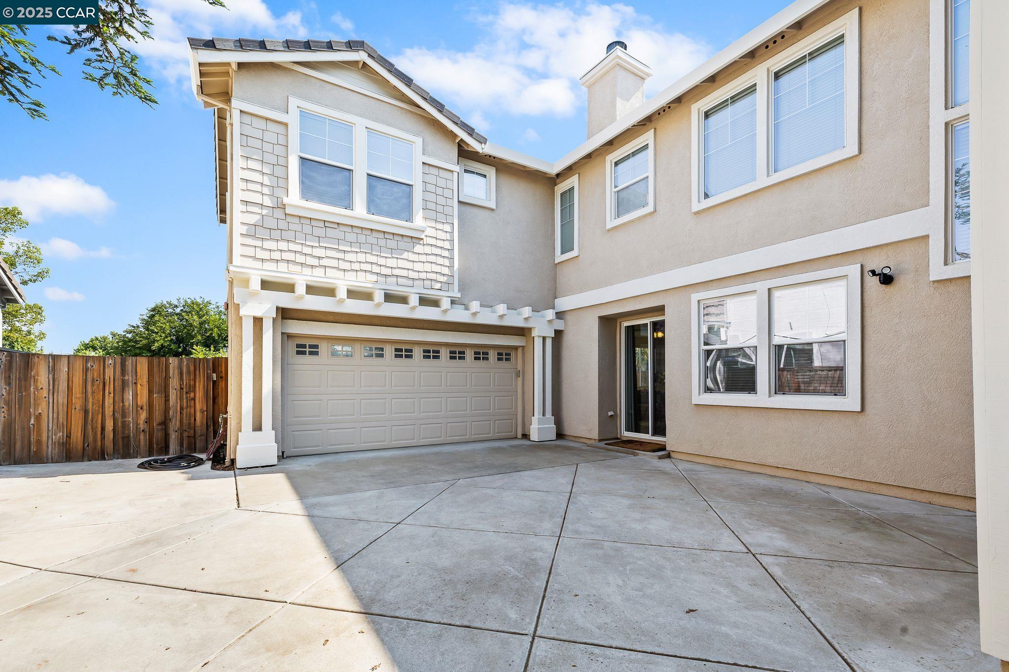 127 Sanford Ct