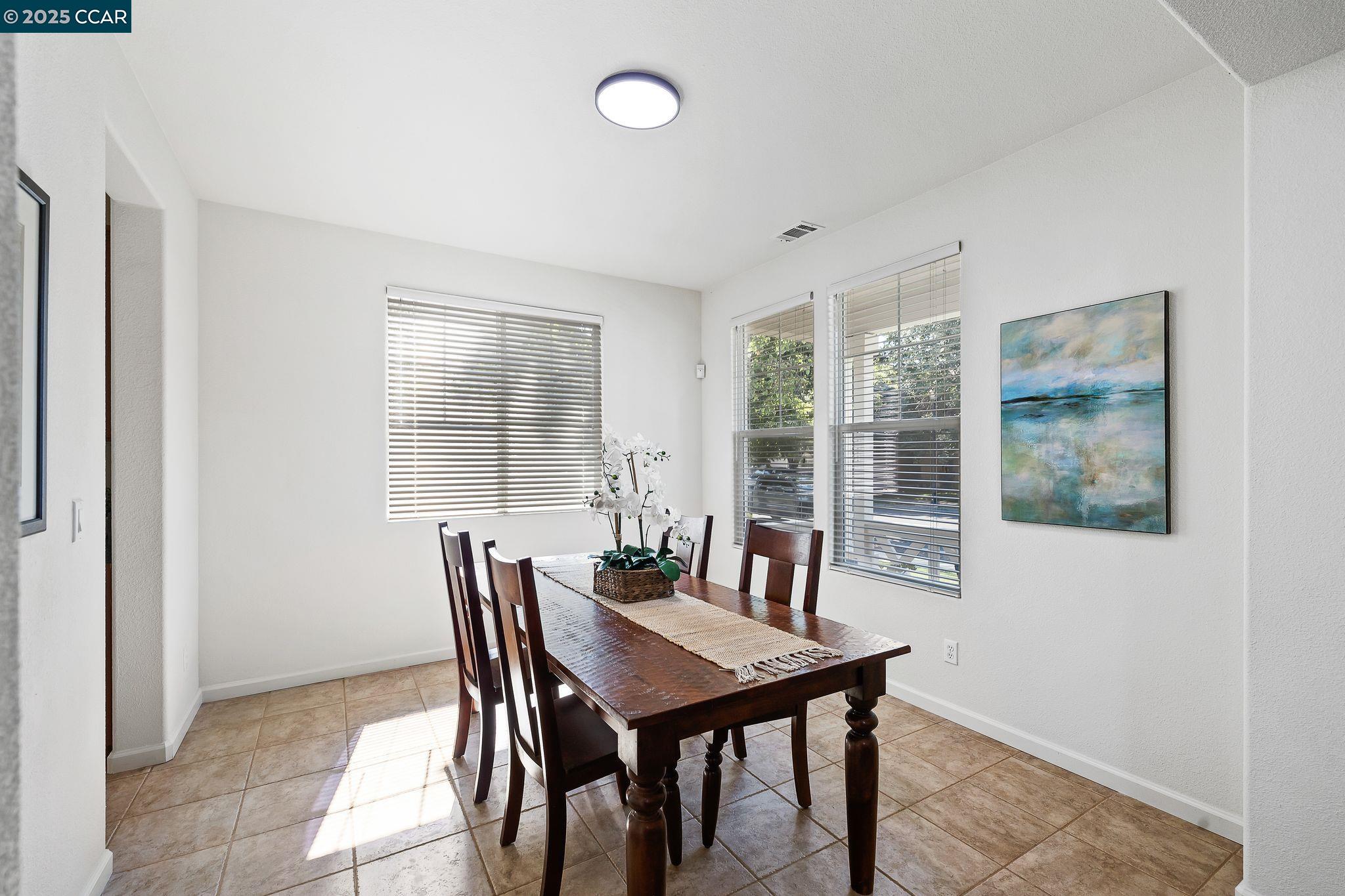 127 Sanford Ct
