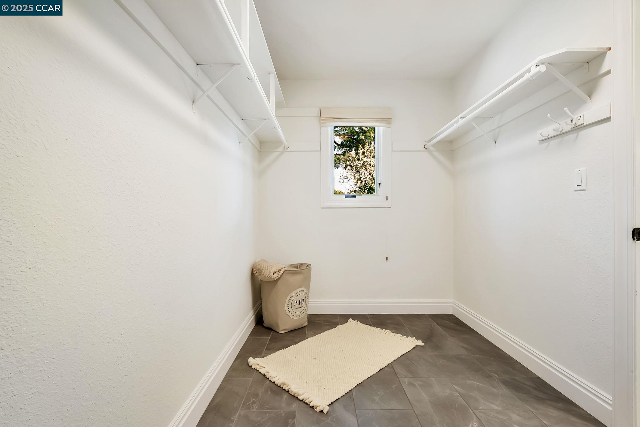 21 Carriage Ct