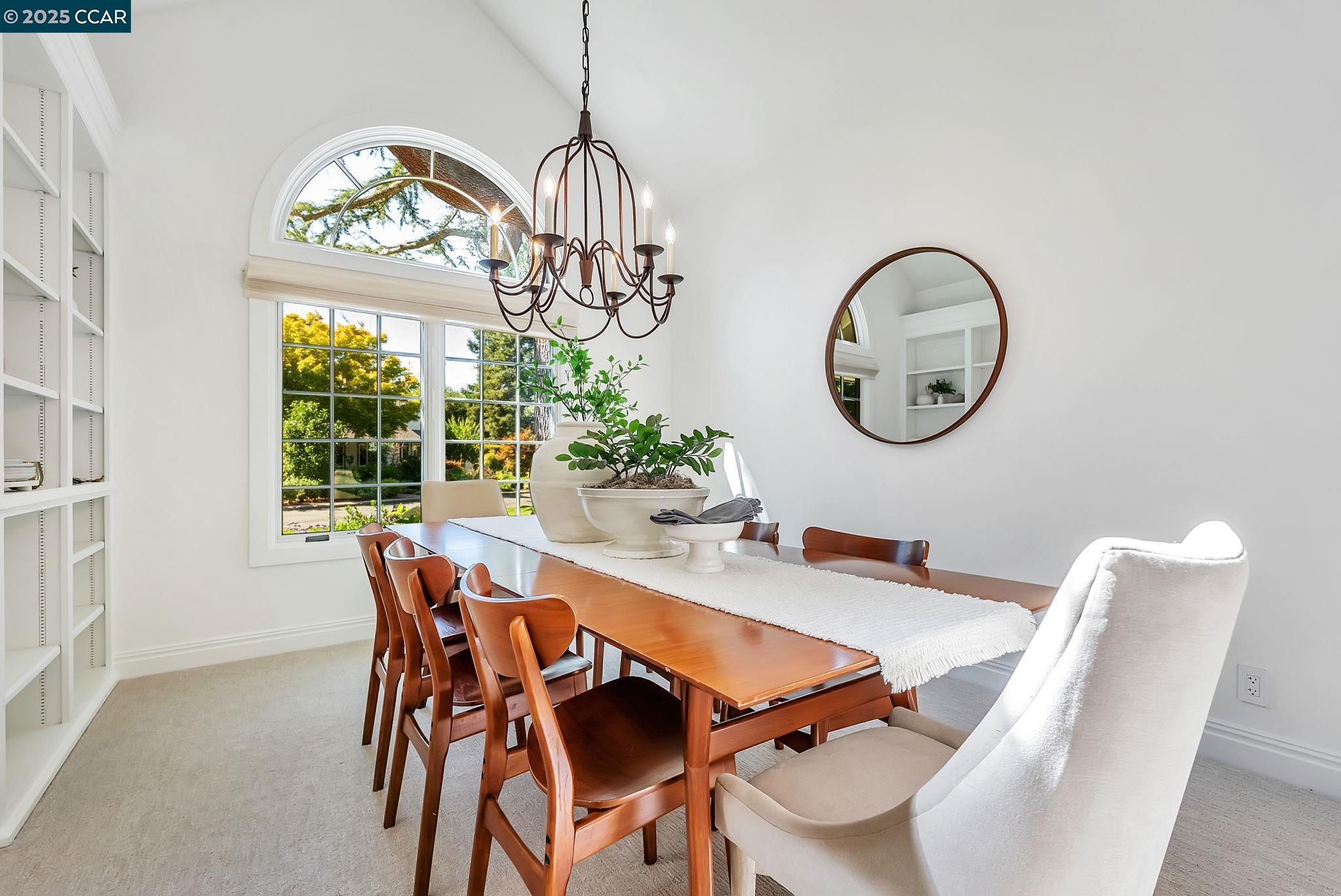 21 Carriage Ct
