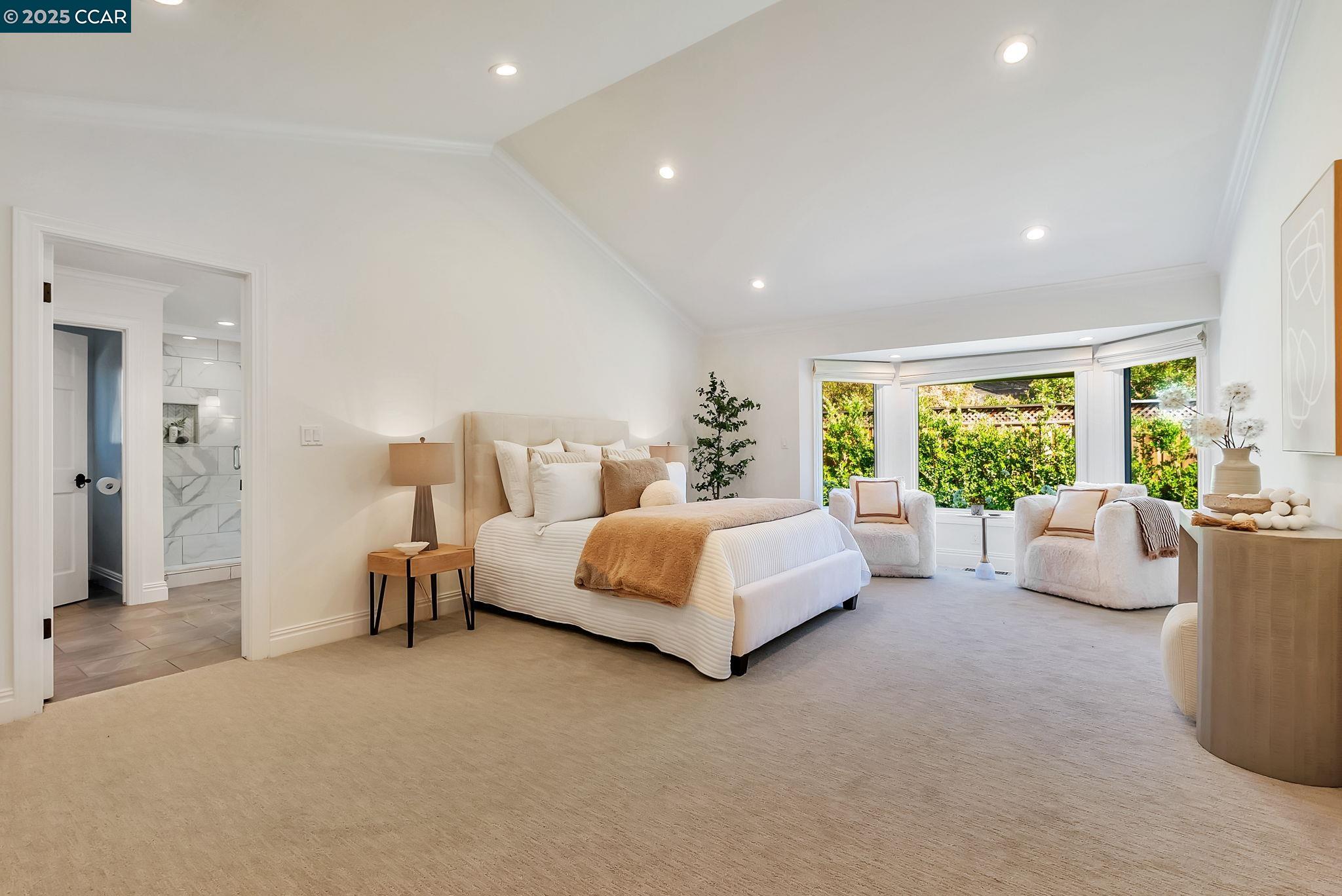 21 Carriage Ct