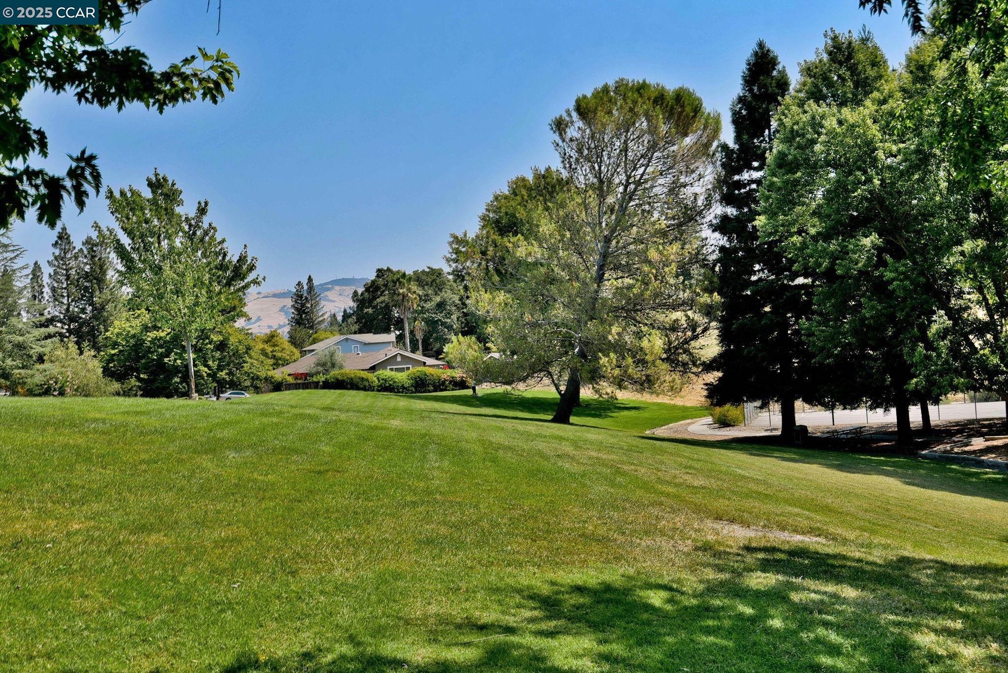101 Stowbridge Ct.
