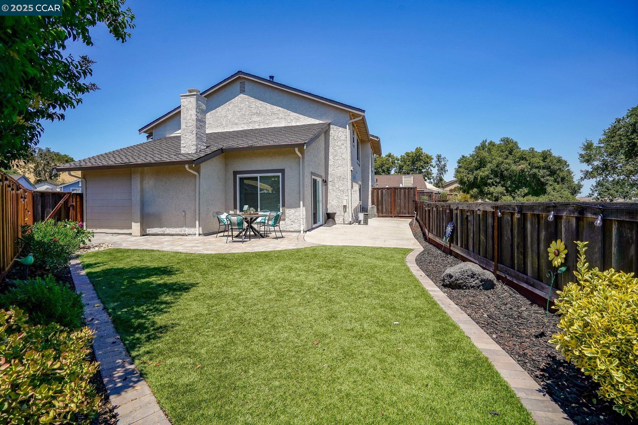 2132 Rock Pass Pl
