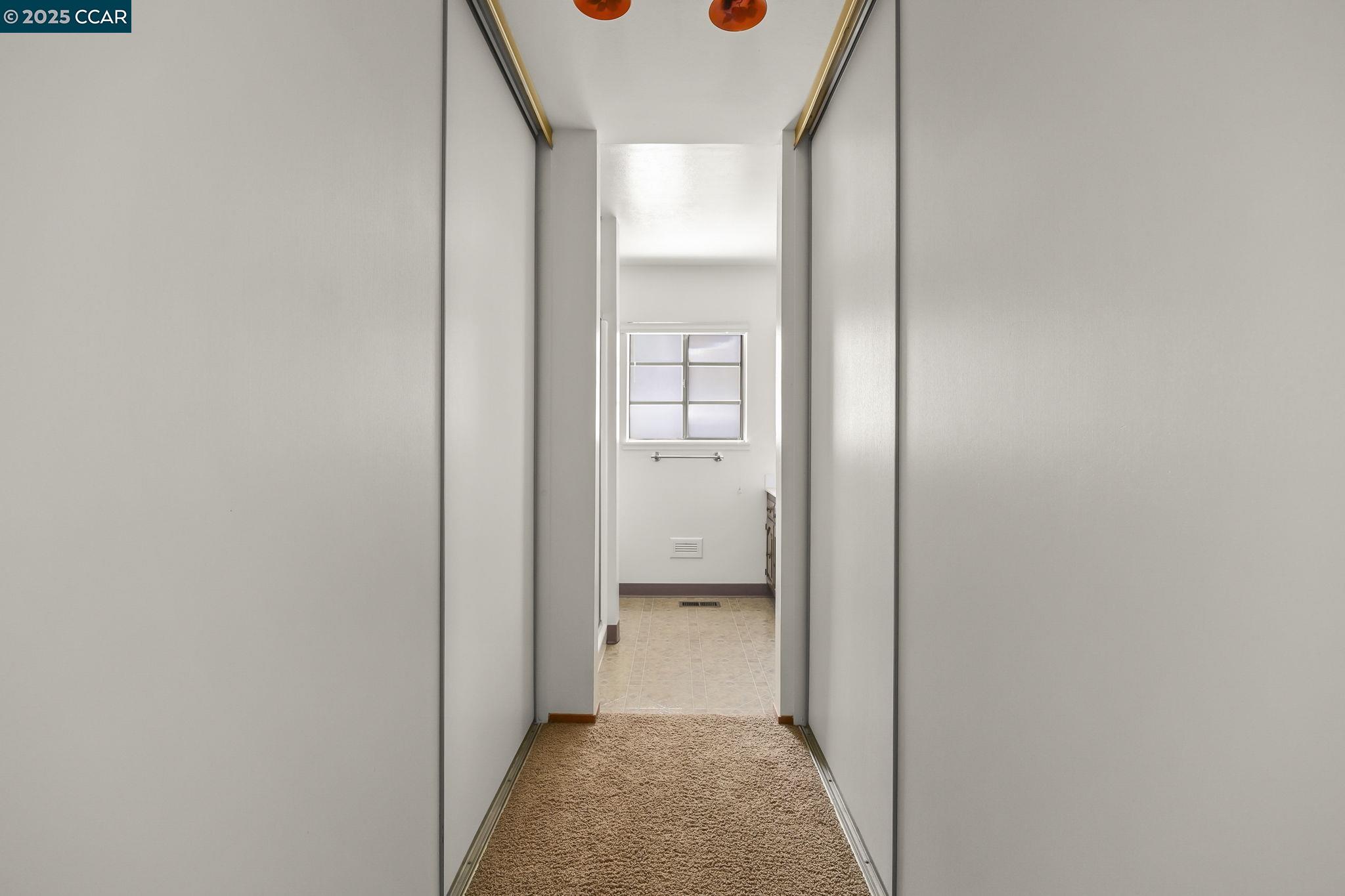 801 Laurel Ct