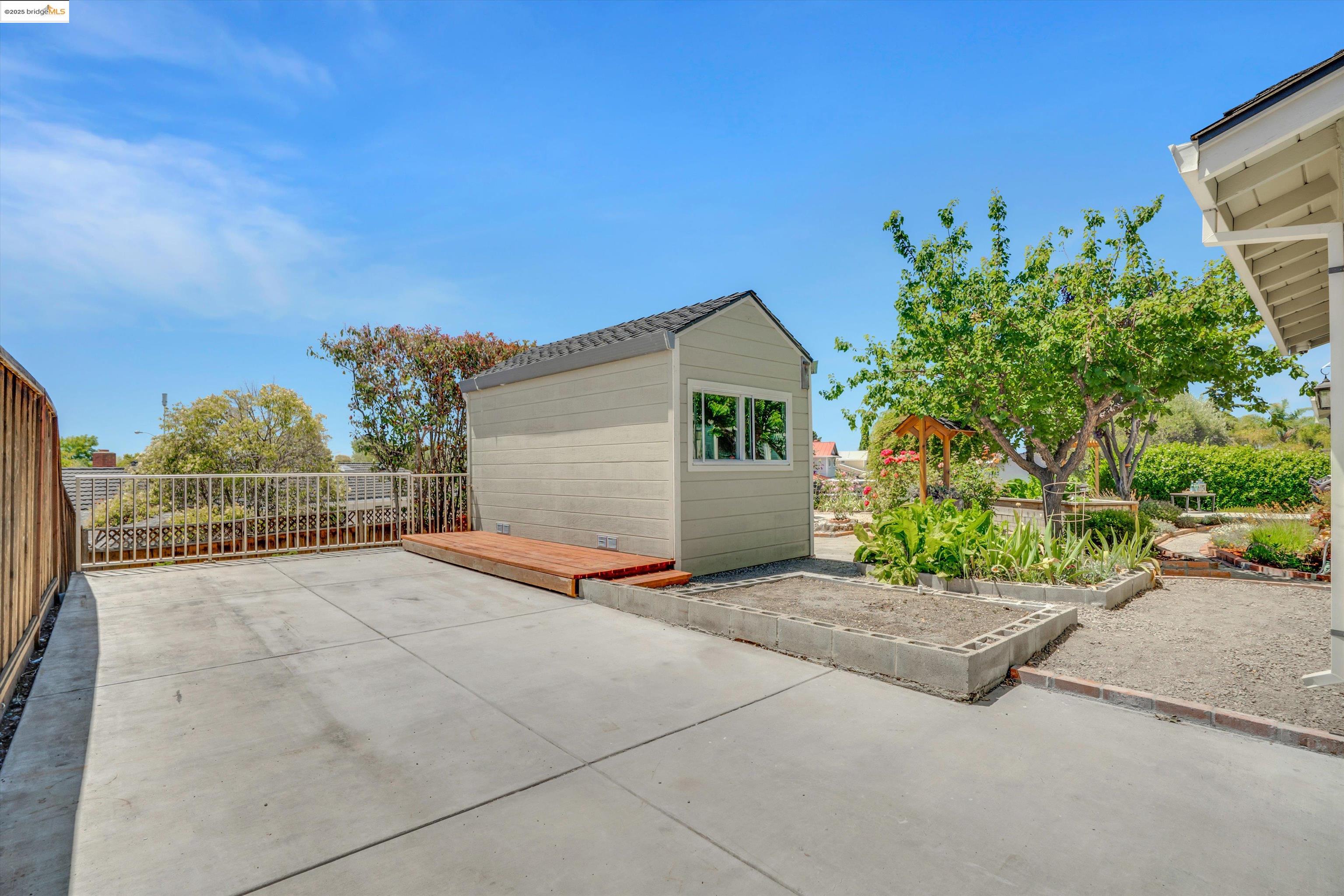355 Appian Way