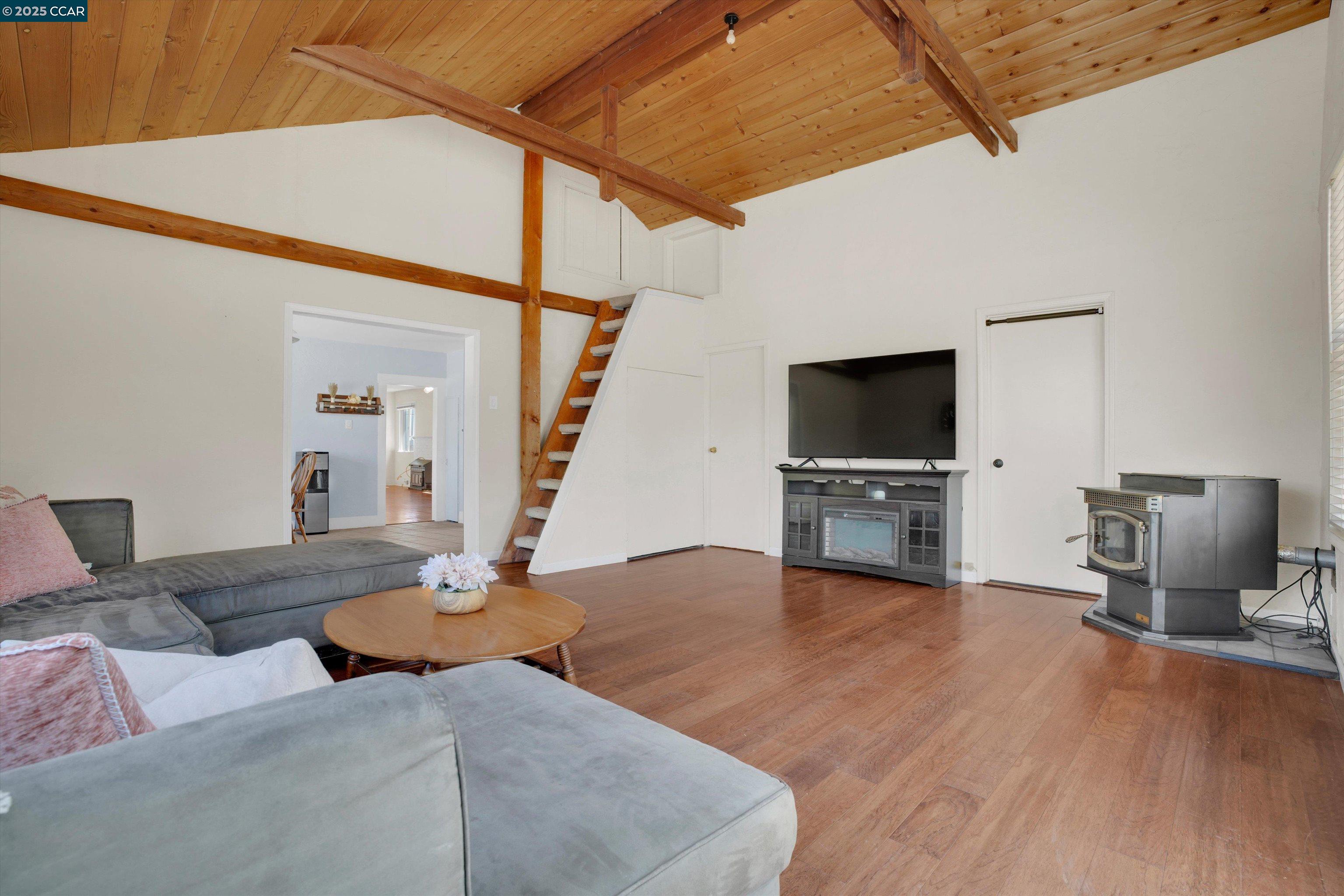 2705 Delta Rd