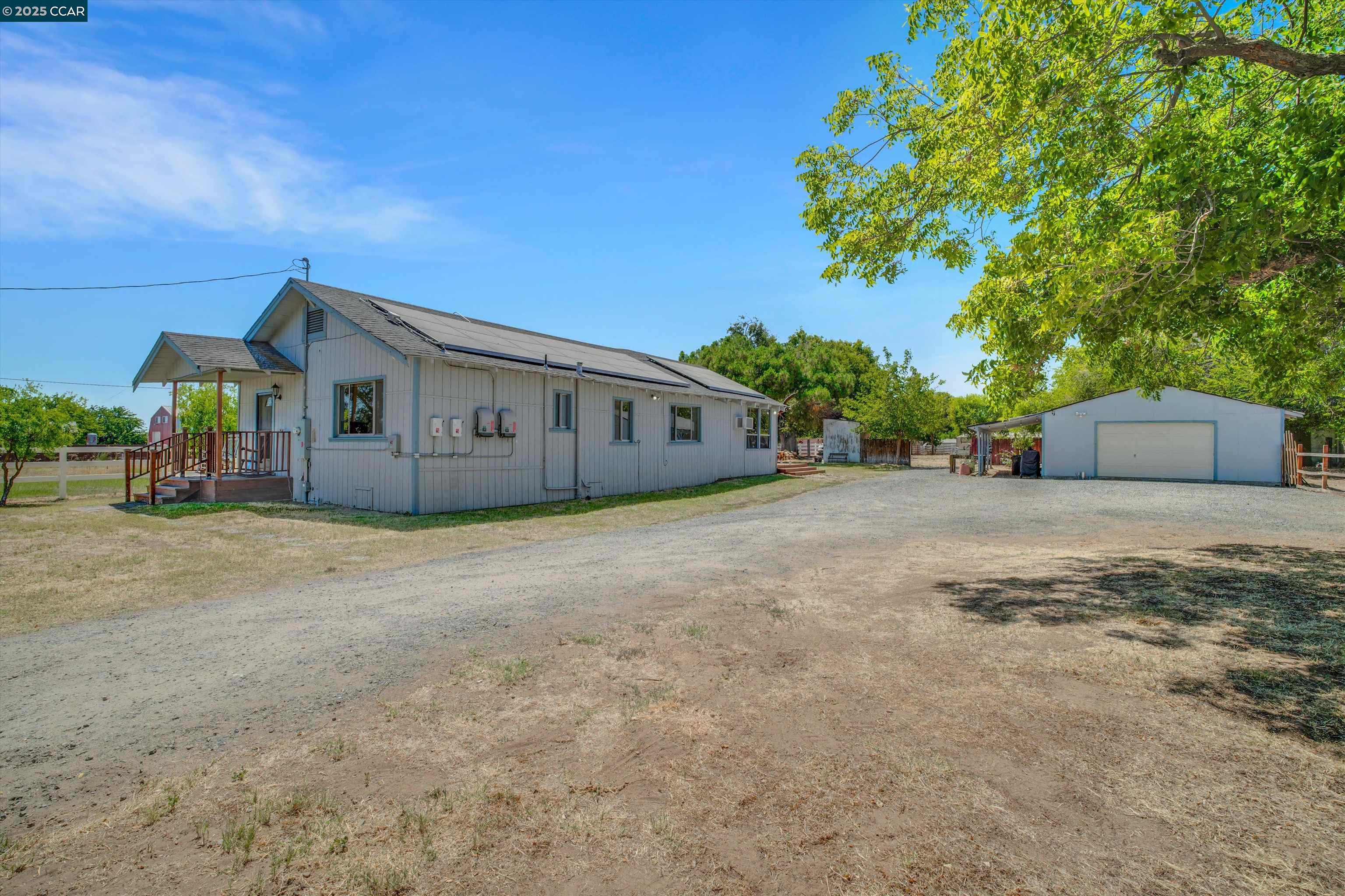 2705 Delta Rd