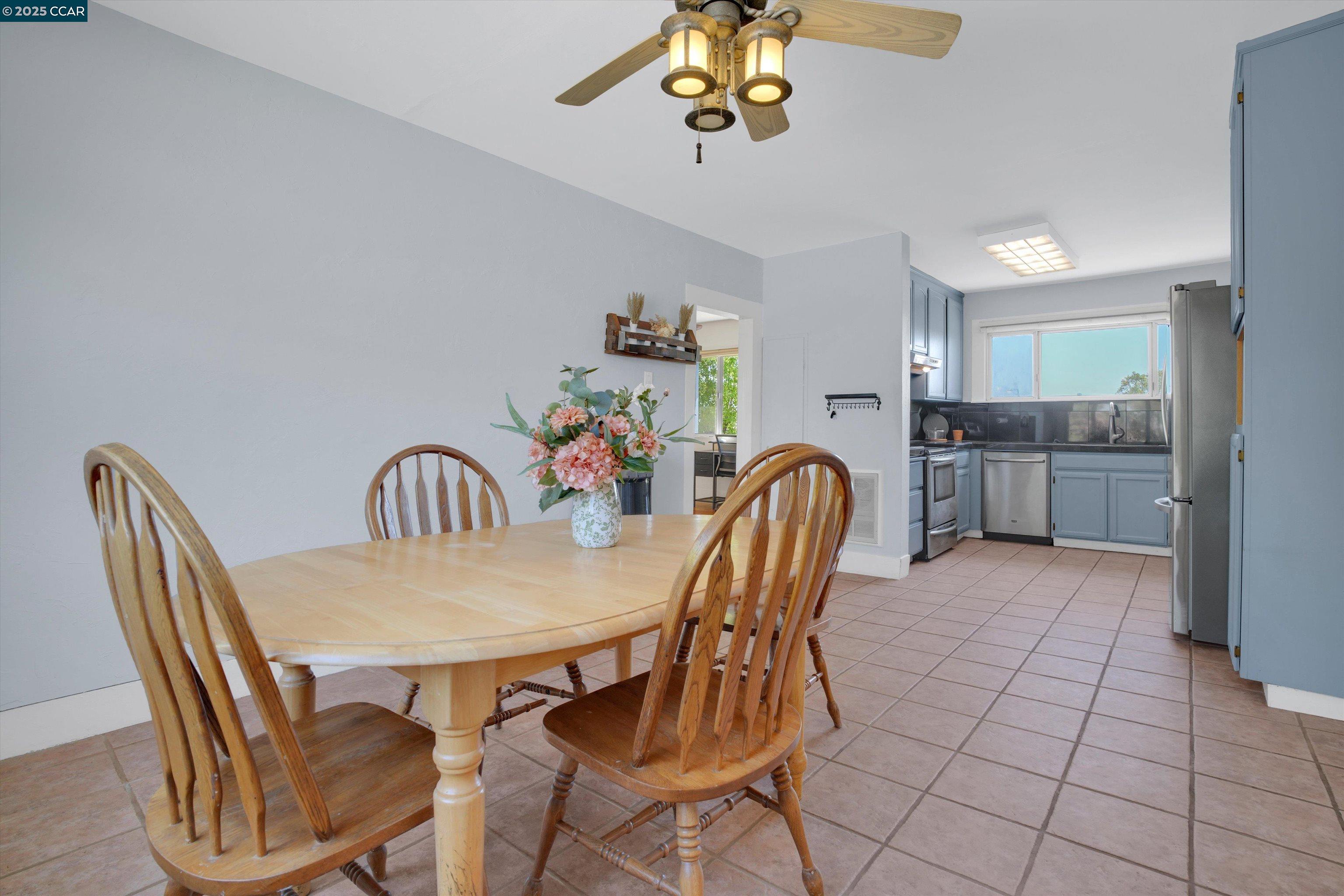 2705 Delta Rd