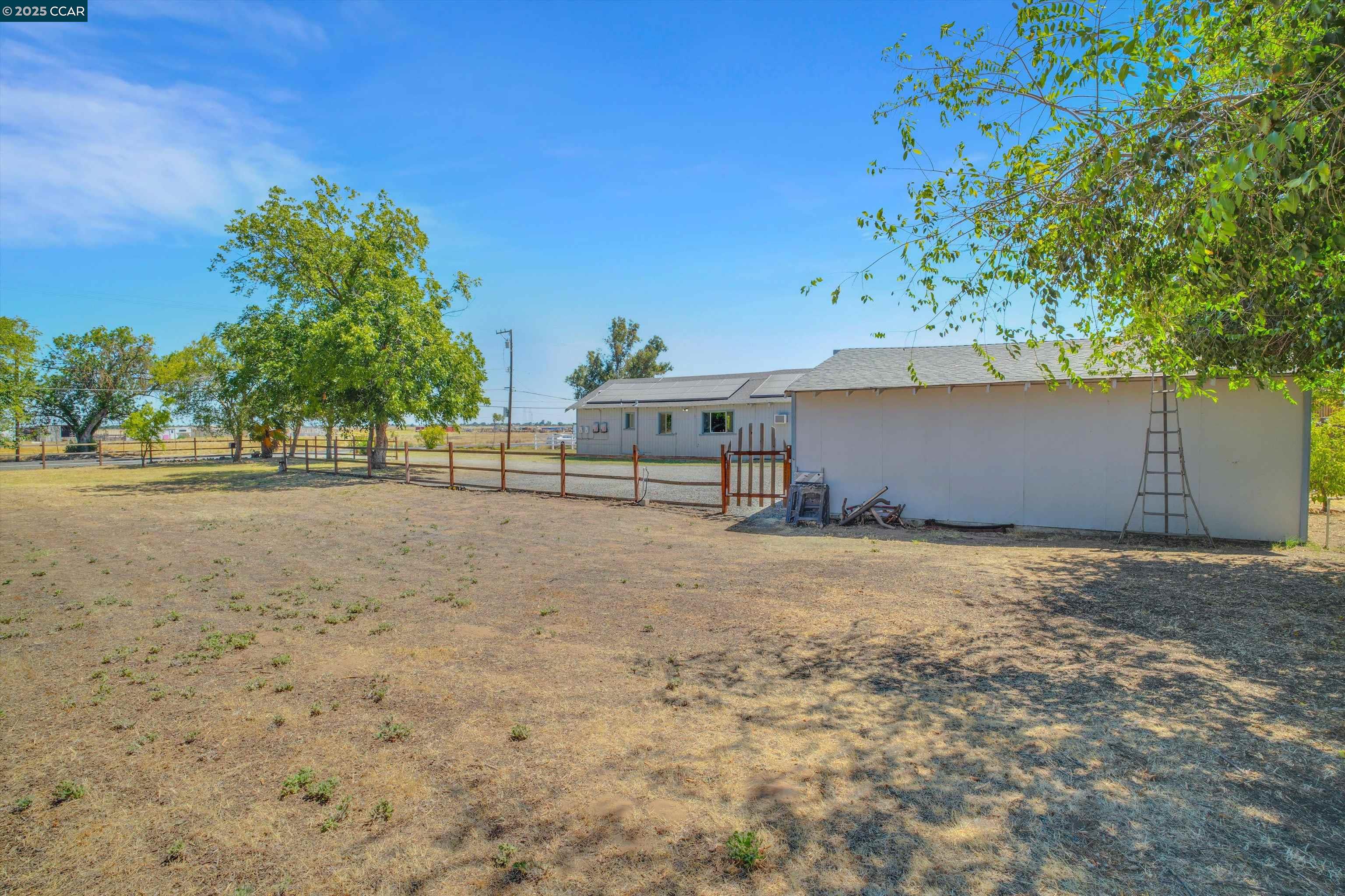 2705 Delta Rd