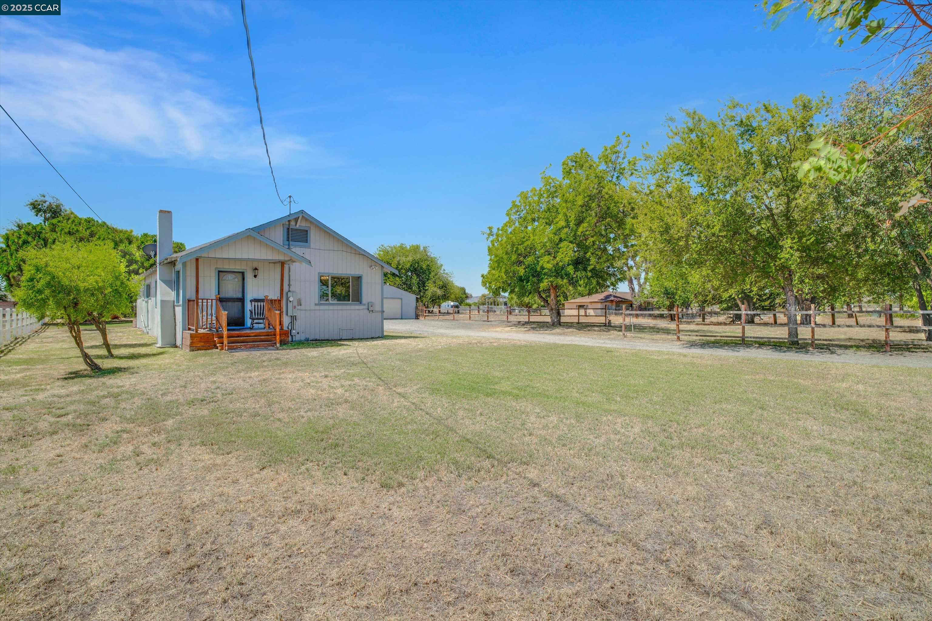 2705 Delta Rd