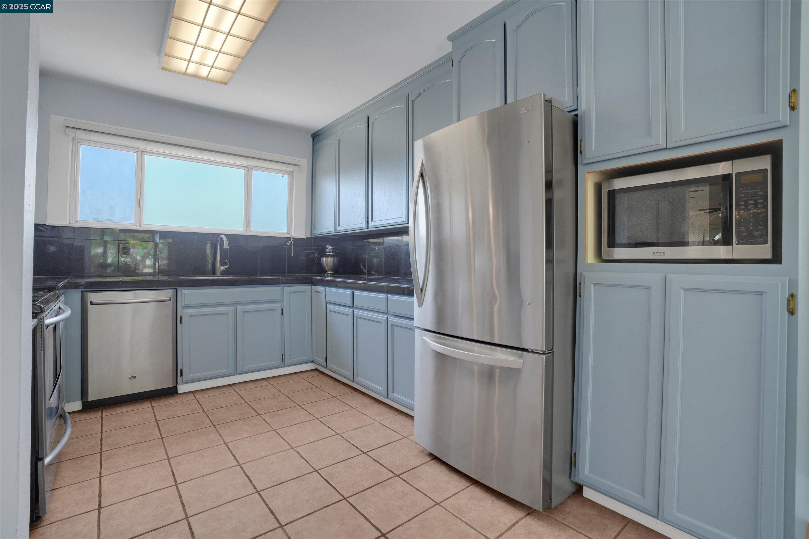 2705 Delta Rd