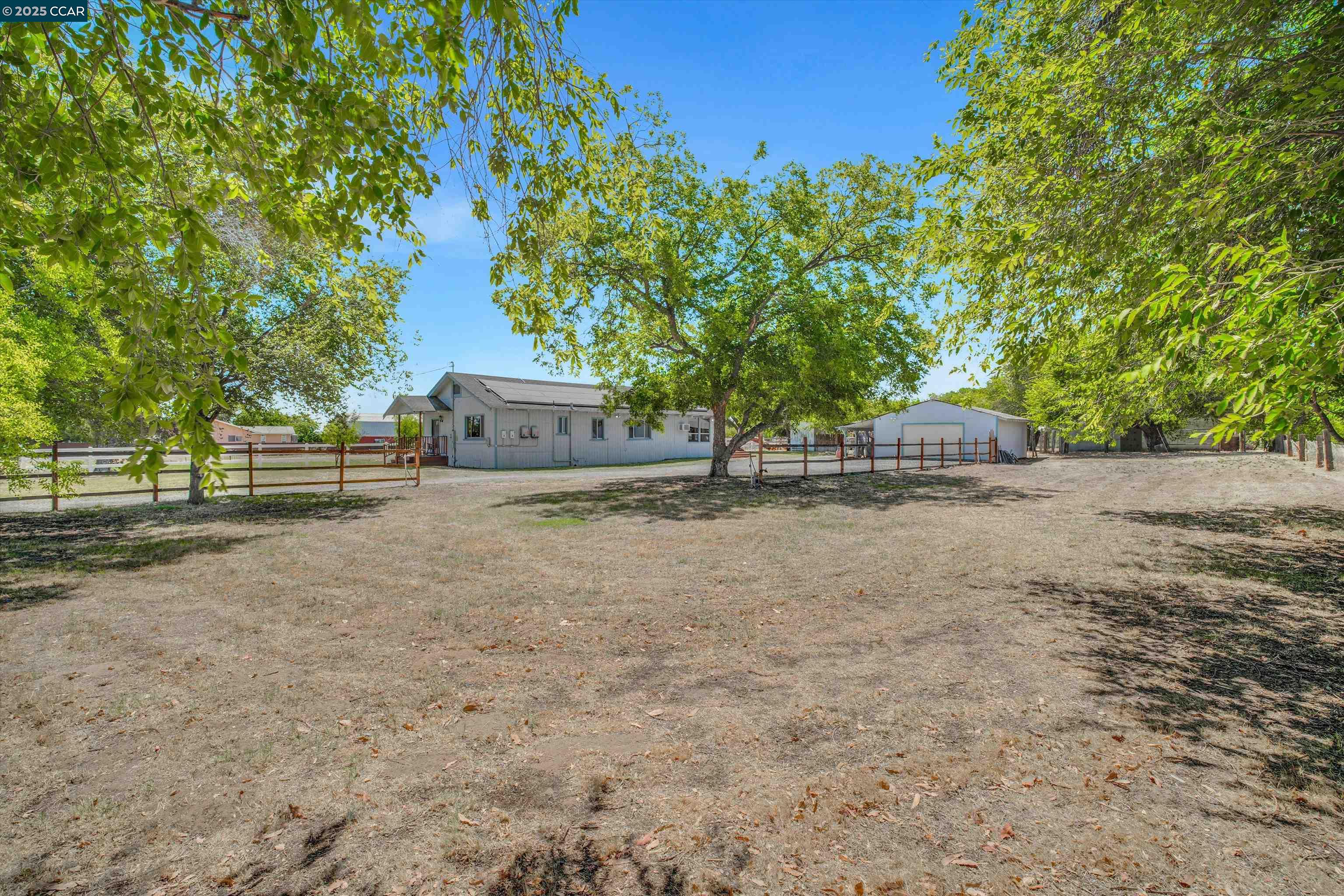 2705 Delta Rd