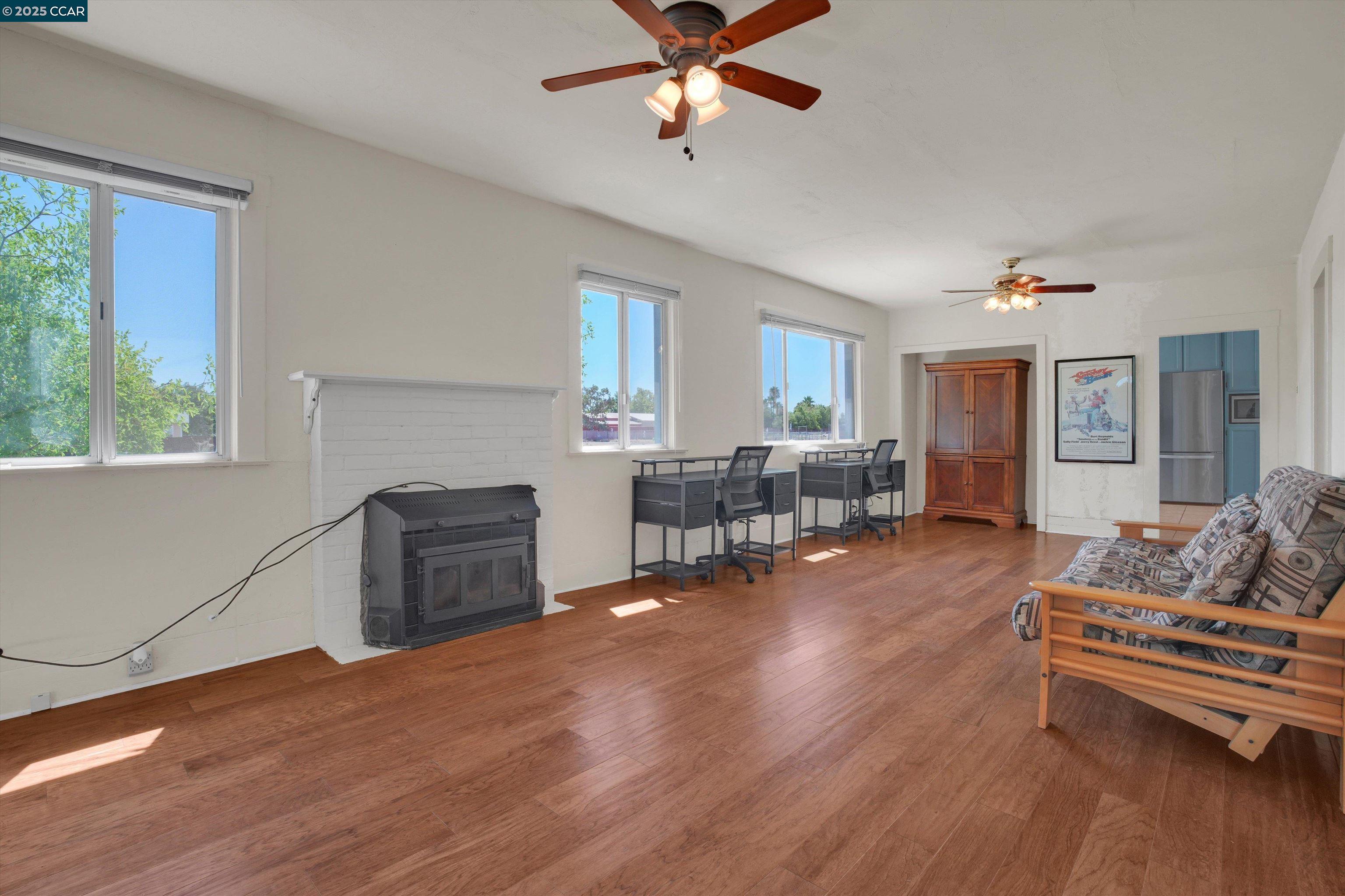 2705 Delta Rd