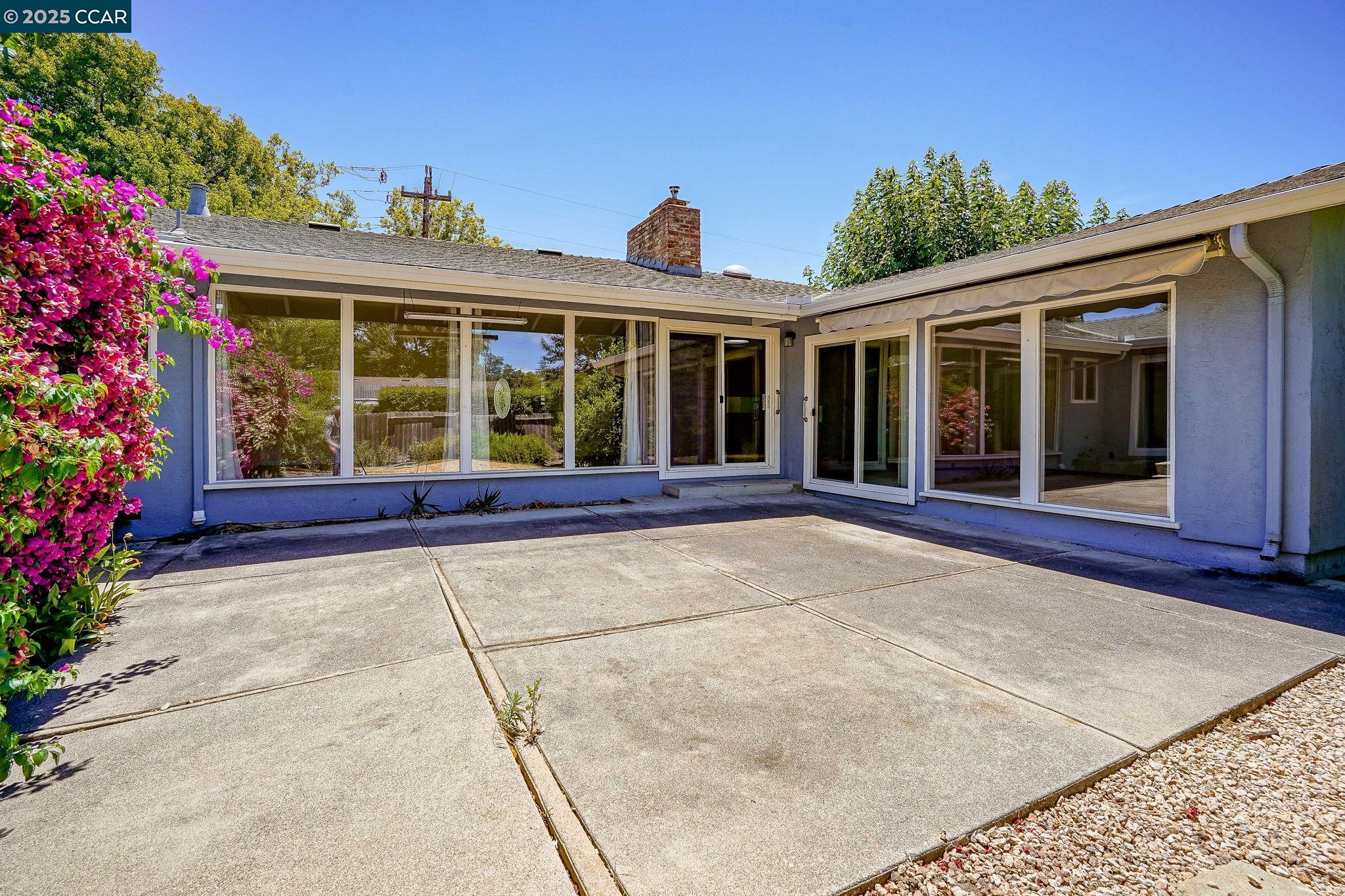 1801 Whitman Rd