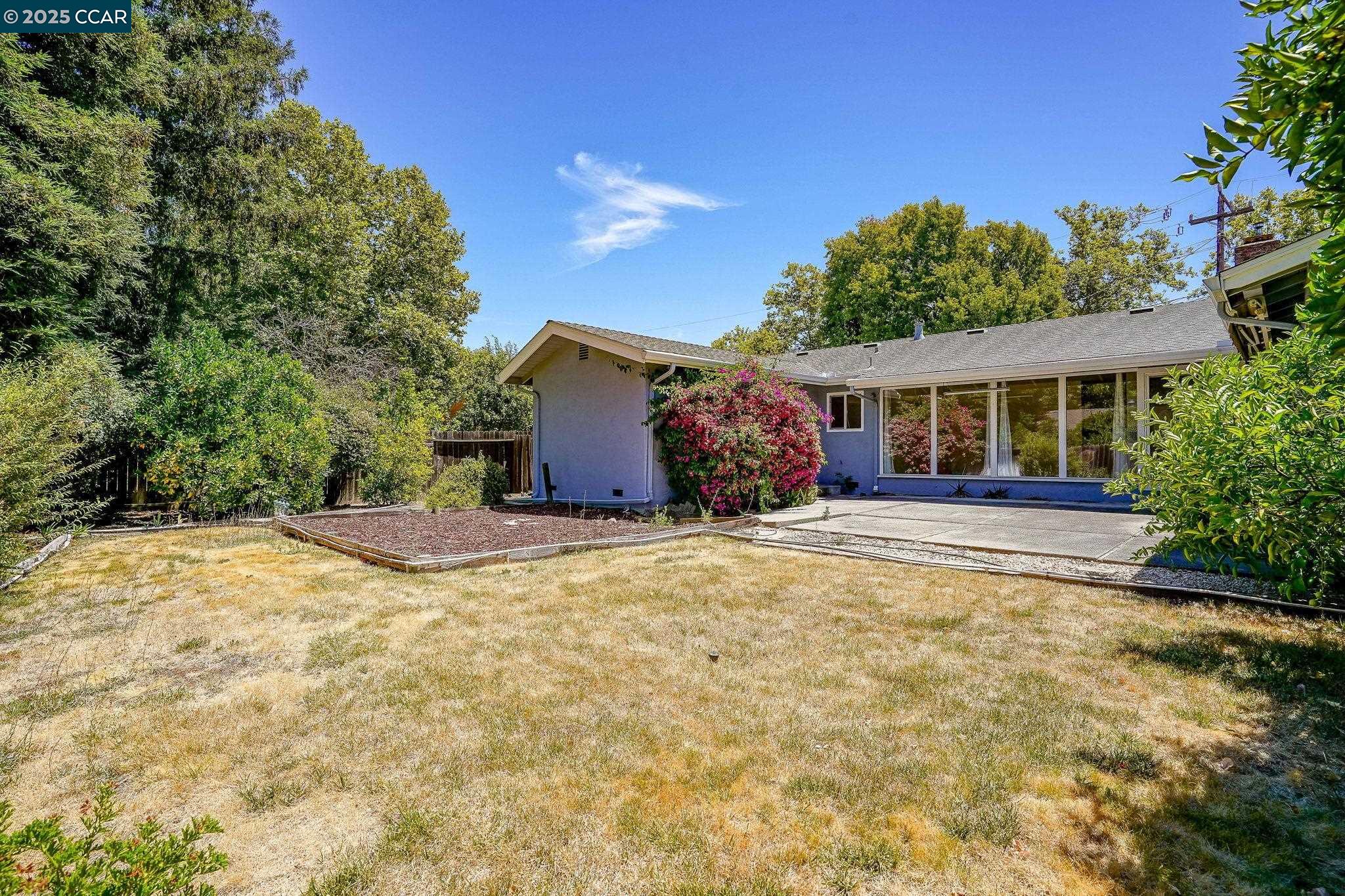1801 Whitman Rd