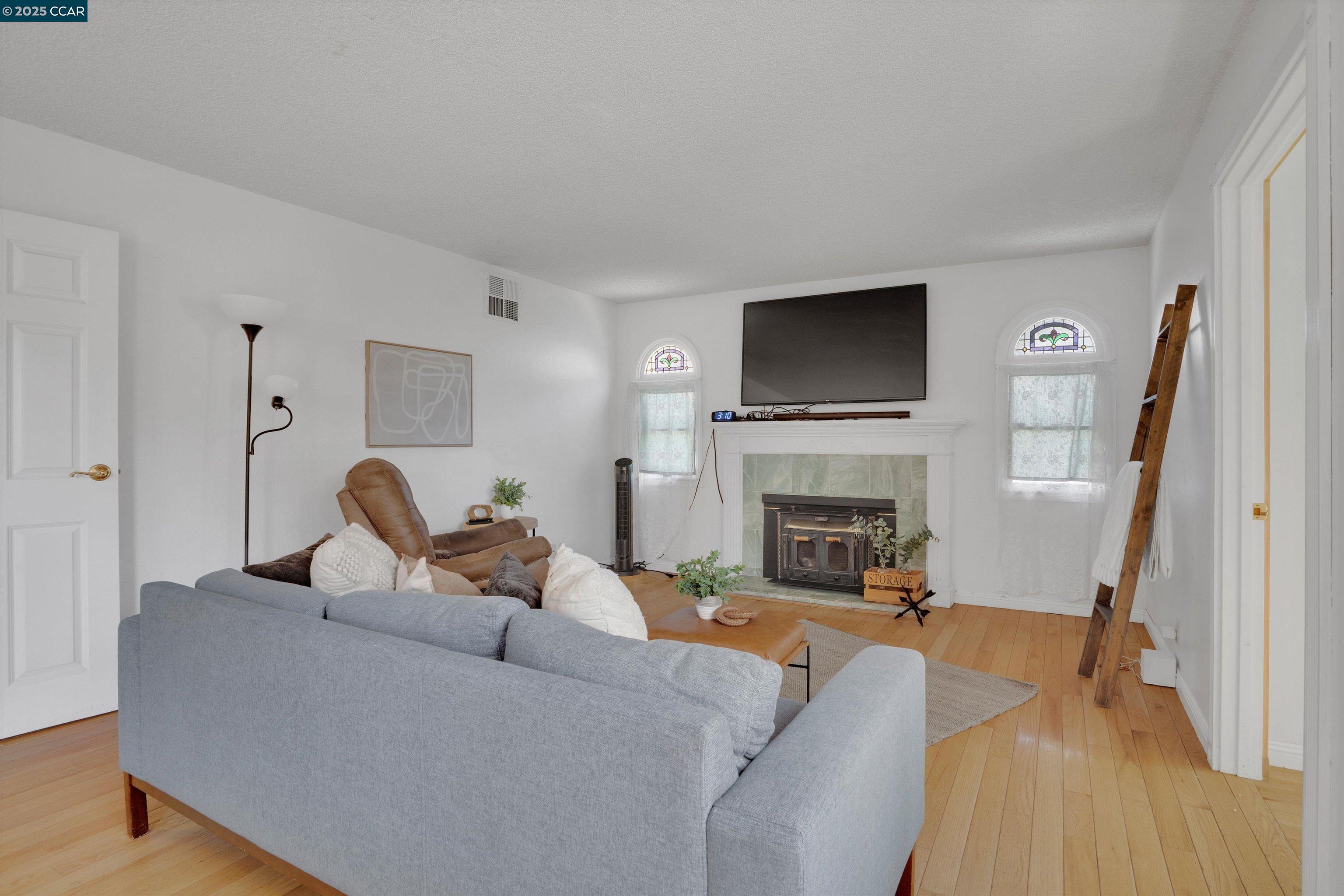 920 Gloucester Ct