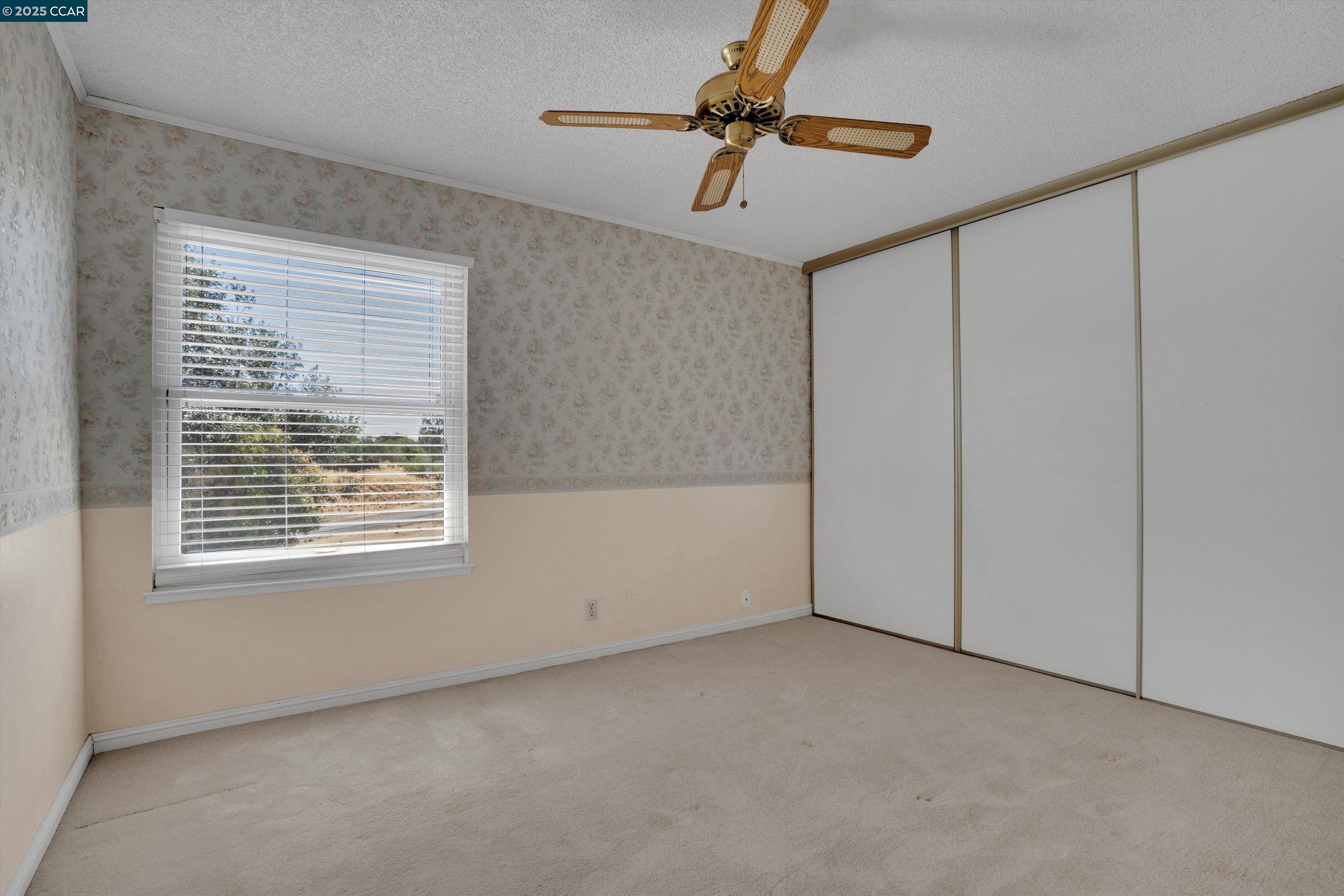 920 Gloucester Ct