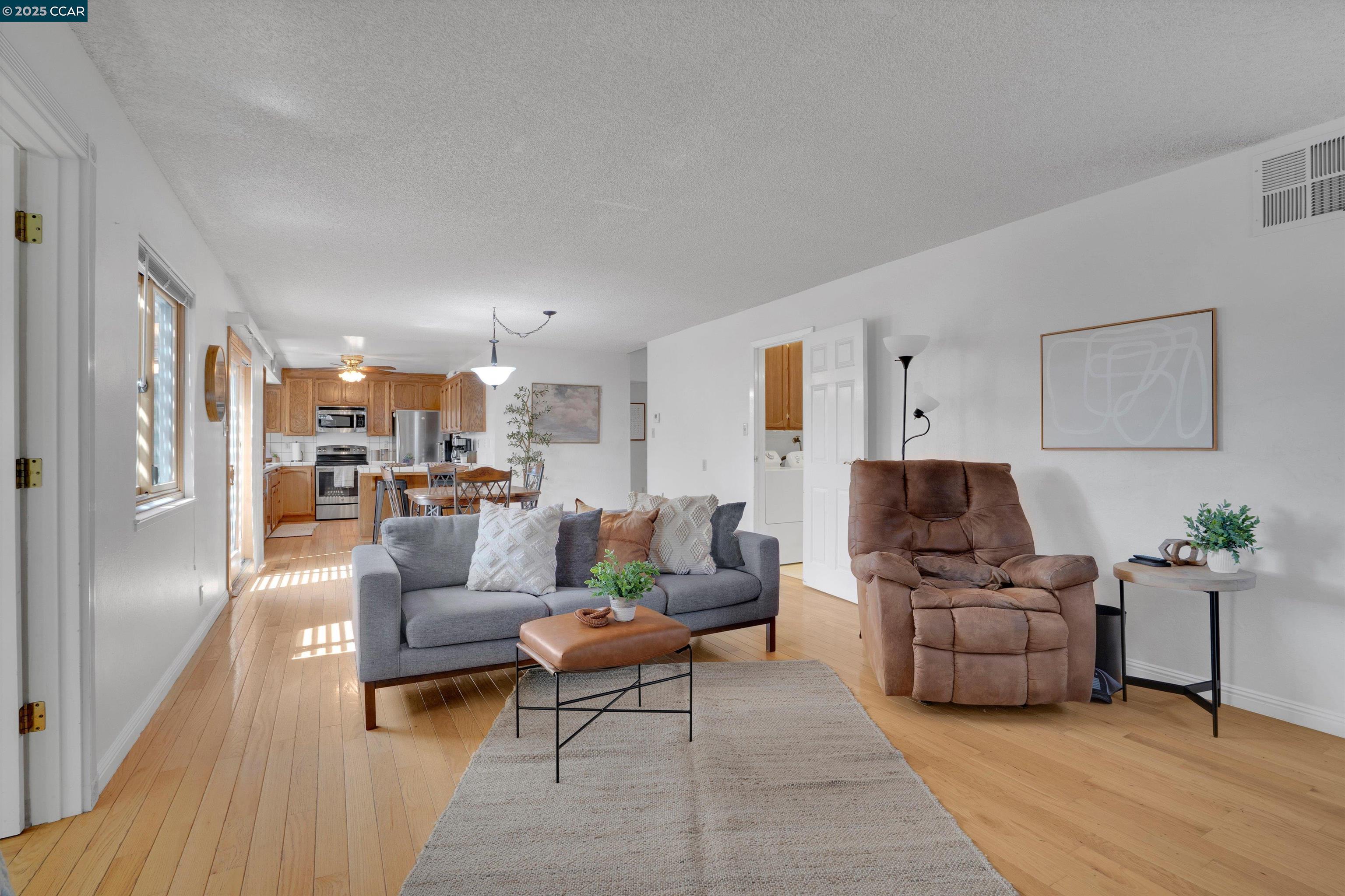 920 Gloucester Ct