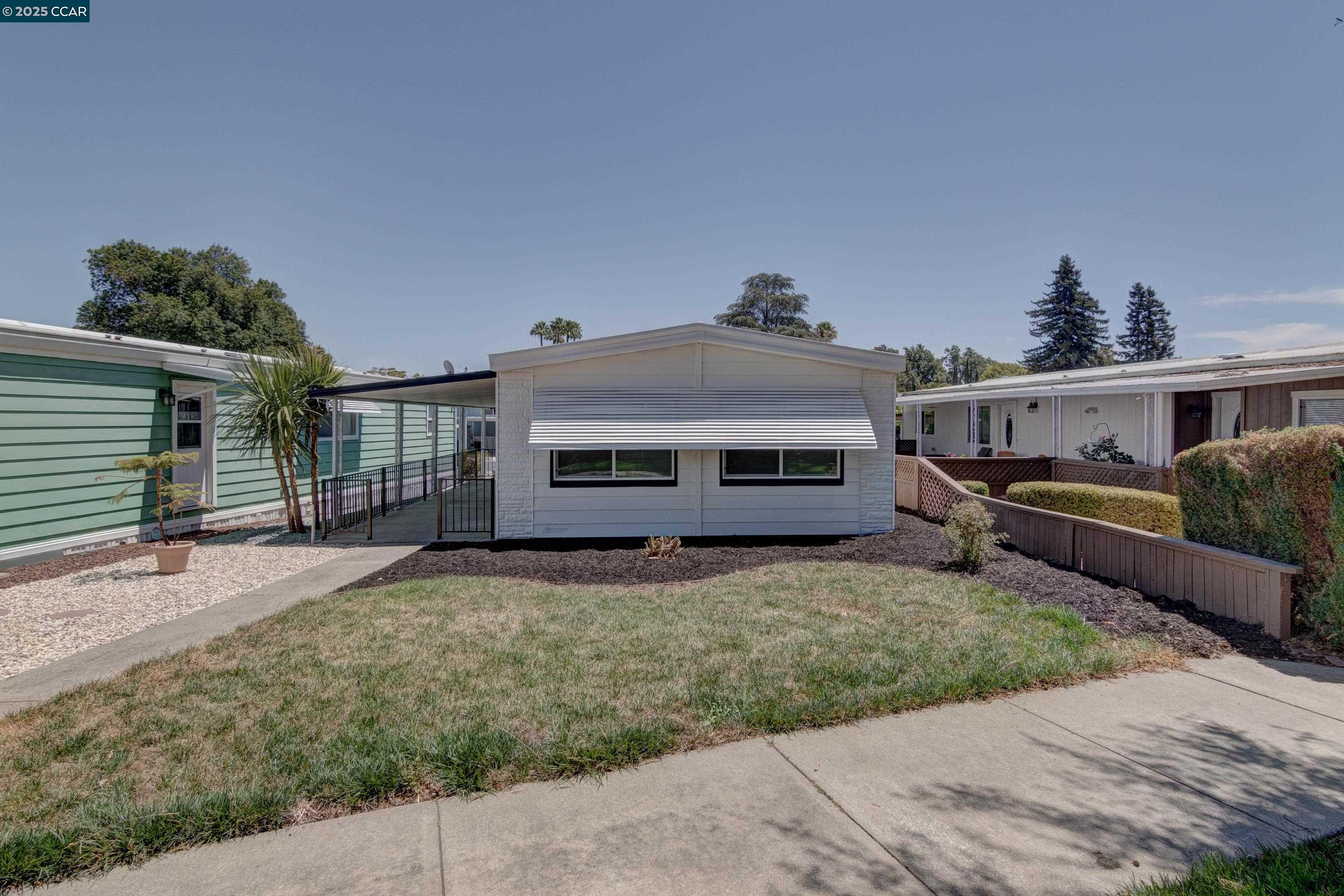 2007 DALIS DRIVE # 36